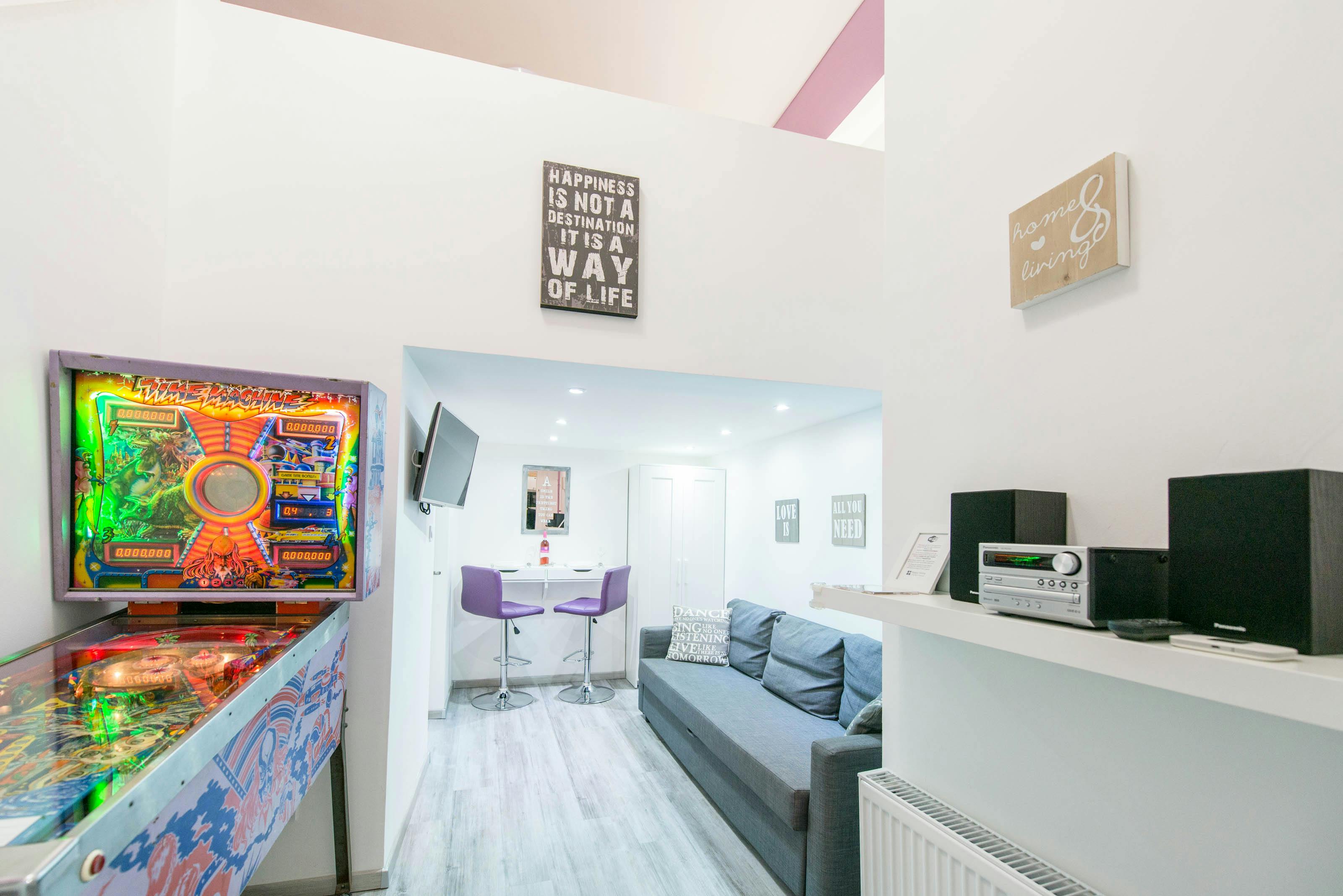 Studio zu mieten für 1.000 € pro Monat in Budapest, Eötvös utca