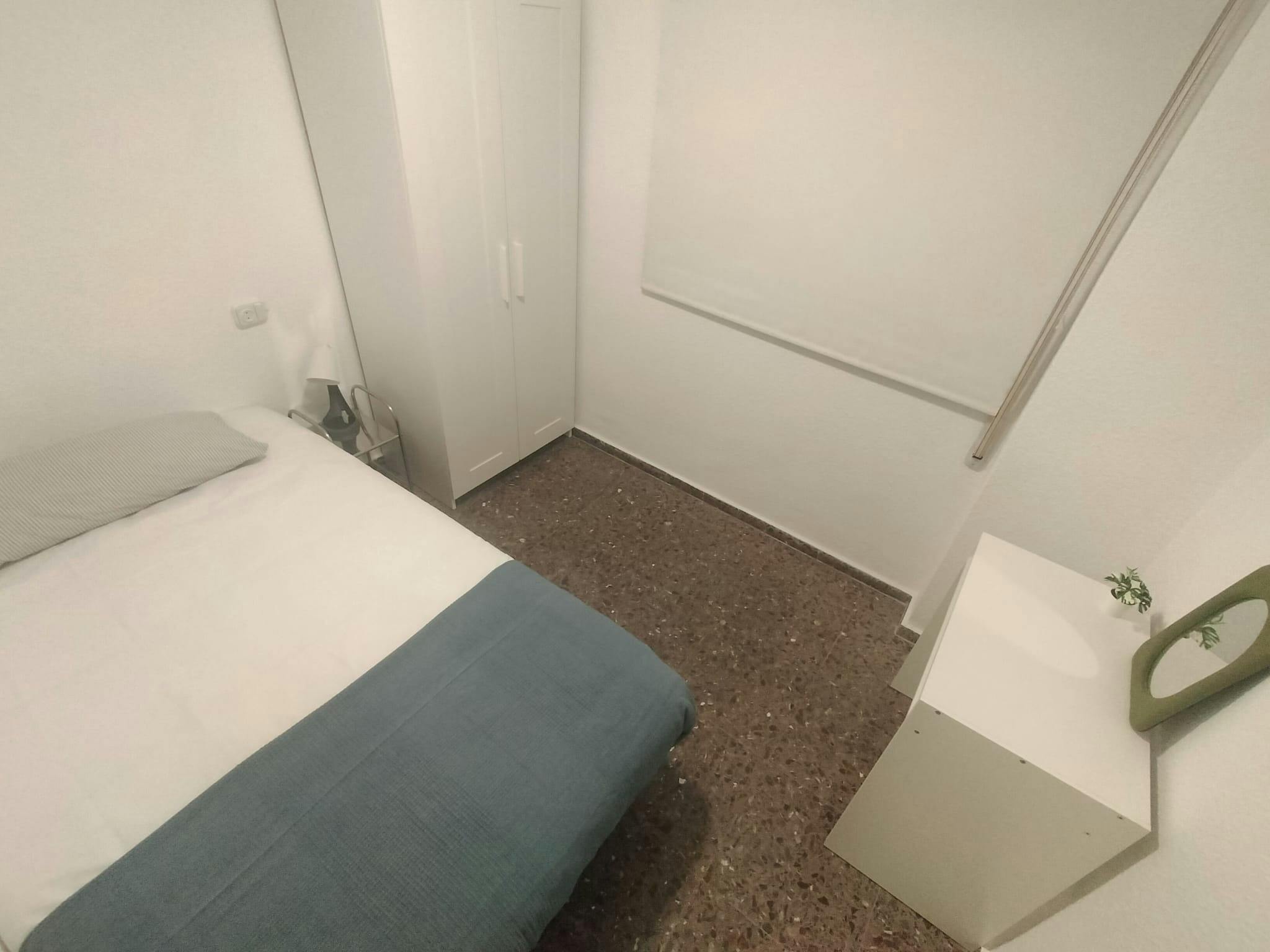 Carrer del Duc de Mandas, Valencia preview