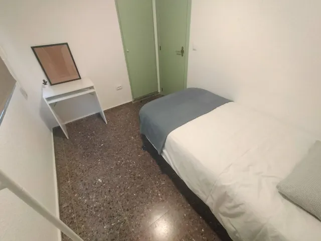 Private room in Carrer del Duc de Mandas, Valencia (1681212) room image 2