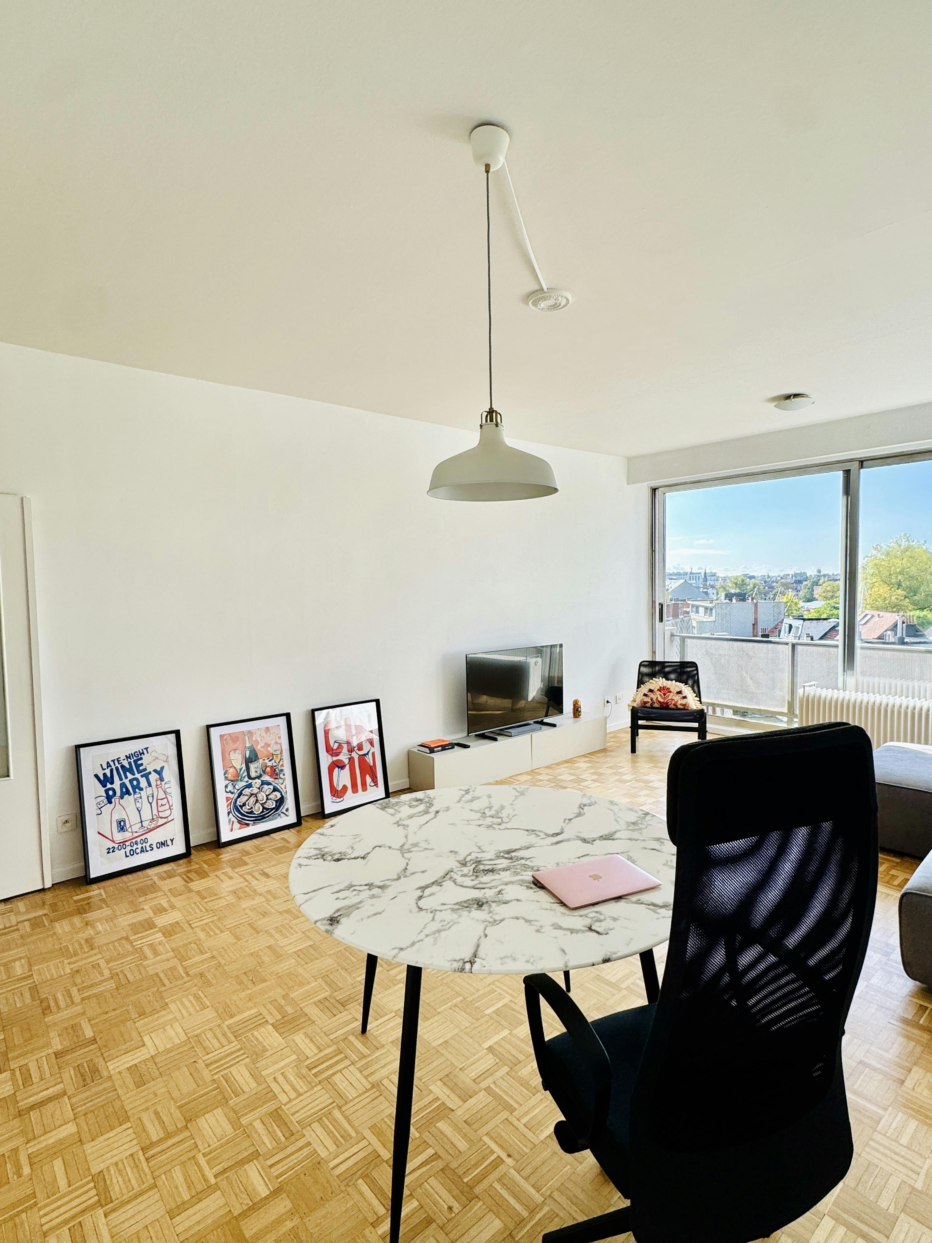 Apartment for rent for €1,775 per month in Antwerpen, Carnotstraat