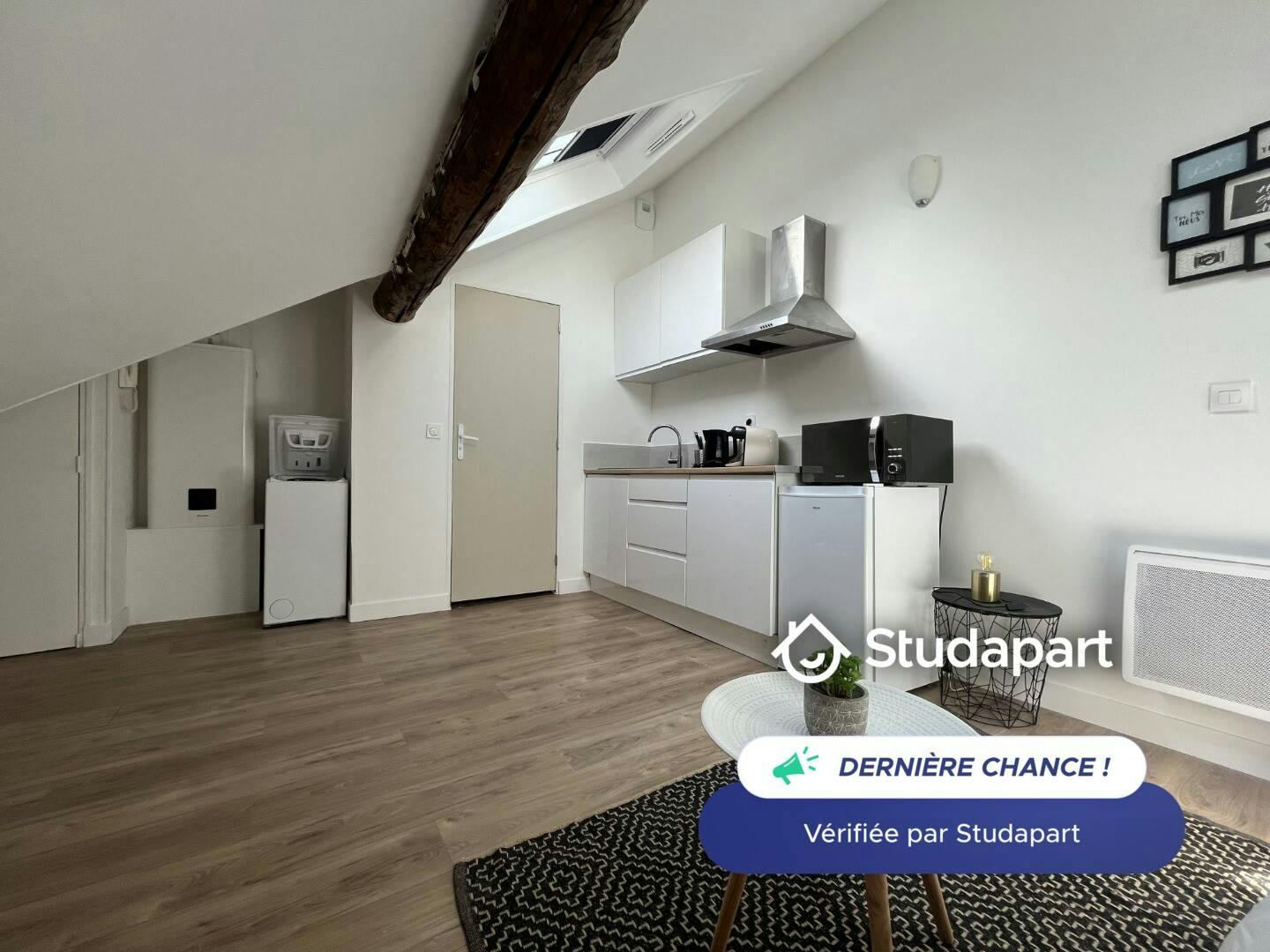 Appartamento in affitto a 490 € al mese a Reims, Rue Favart d'Herbigny