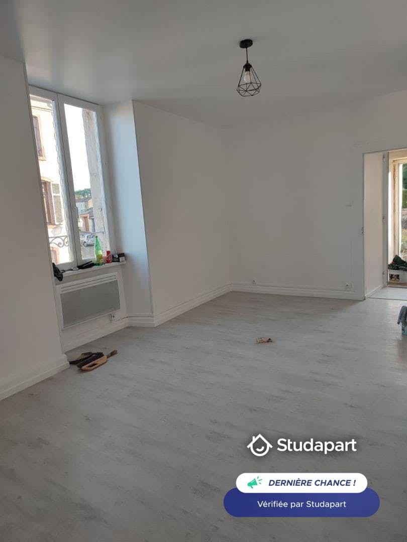 Lägenhet att hyra för 610 € i månaden i Baccarat, Rue de Lorraine