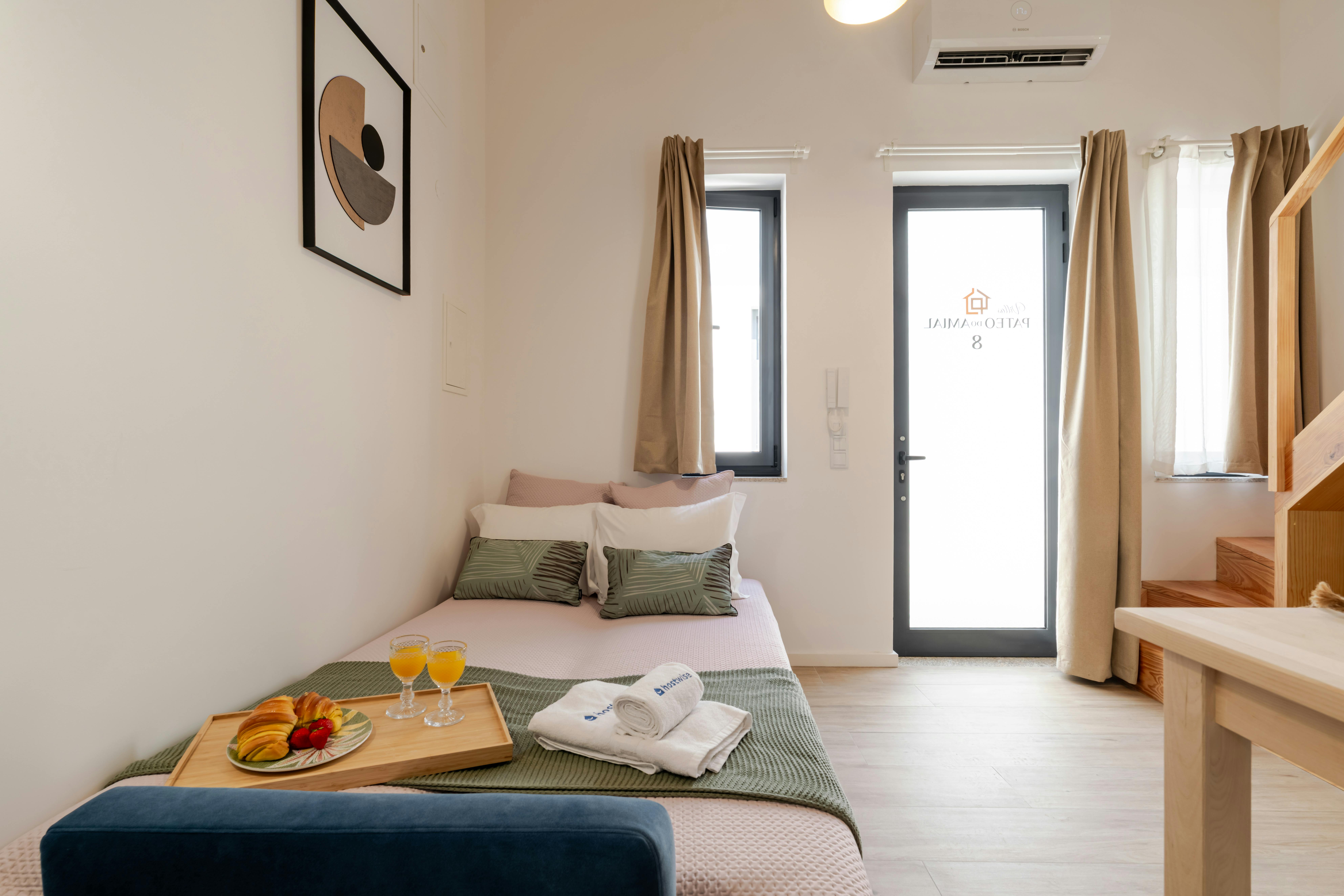 Studio for rent for €1,190 per month in São Mamede de Infesta, Rua Silva Brinco