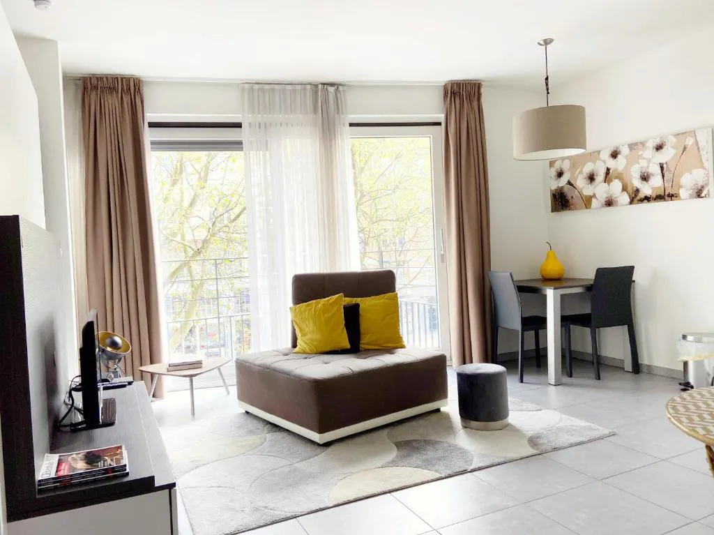 1-Bedroom Apartment in Boulevard de Dixmude, Brussels (1681361) ROOM 1