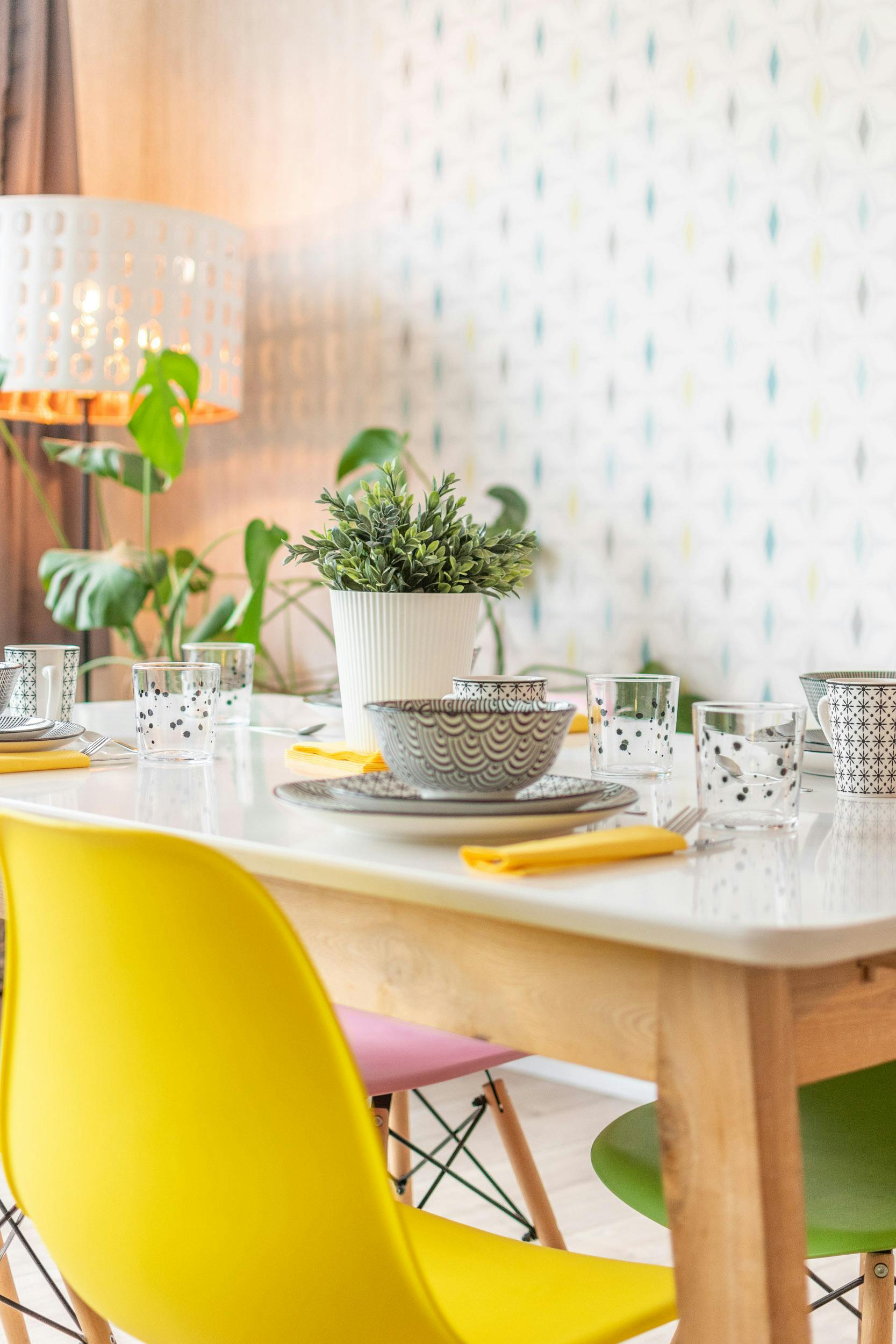 Apartment for rent for €2,499 per month in Vilvoorde, Leuvensestraat