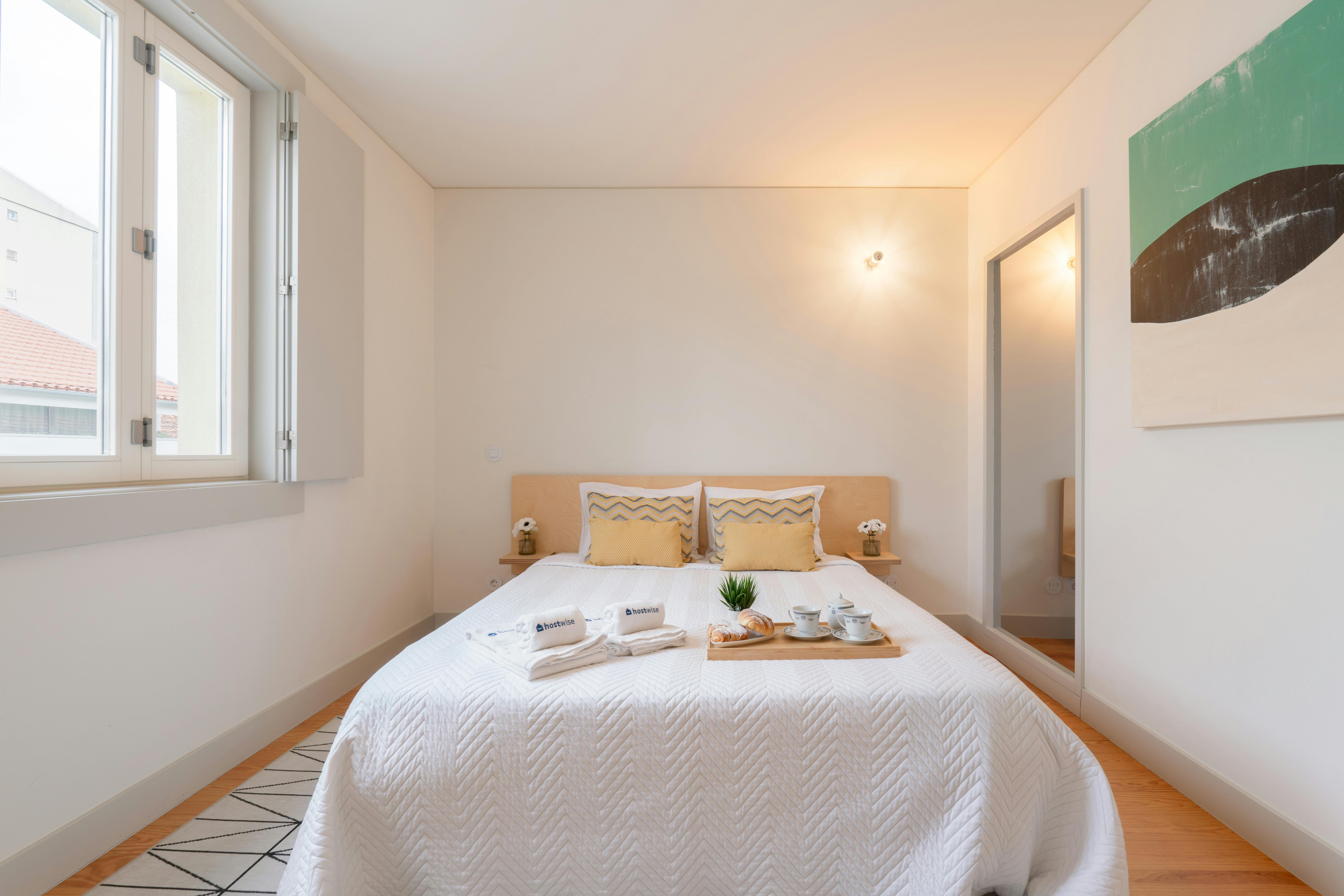 Studio à louer pour 1 090 €/mois à Guimarães, Rua Capitão Alfredo Guimarães