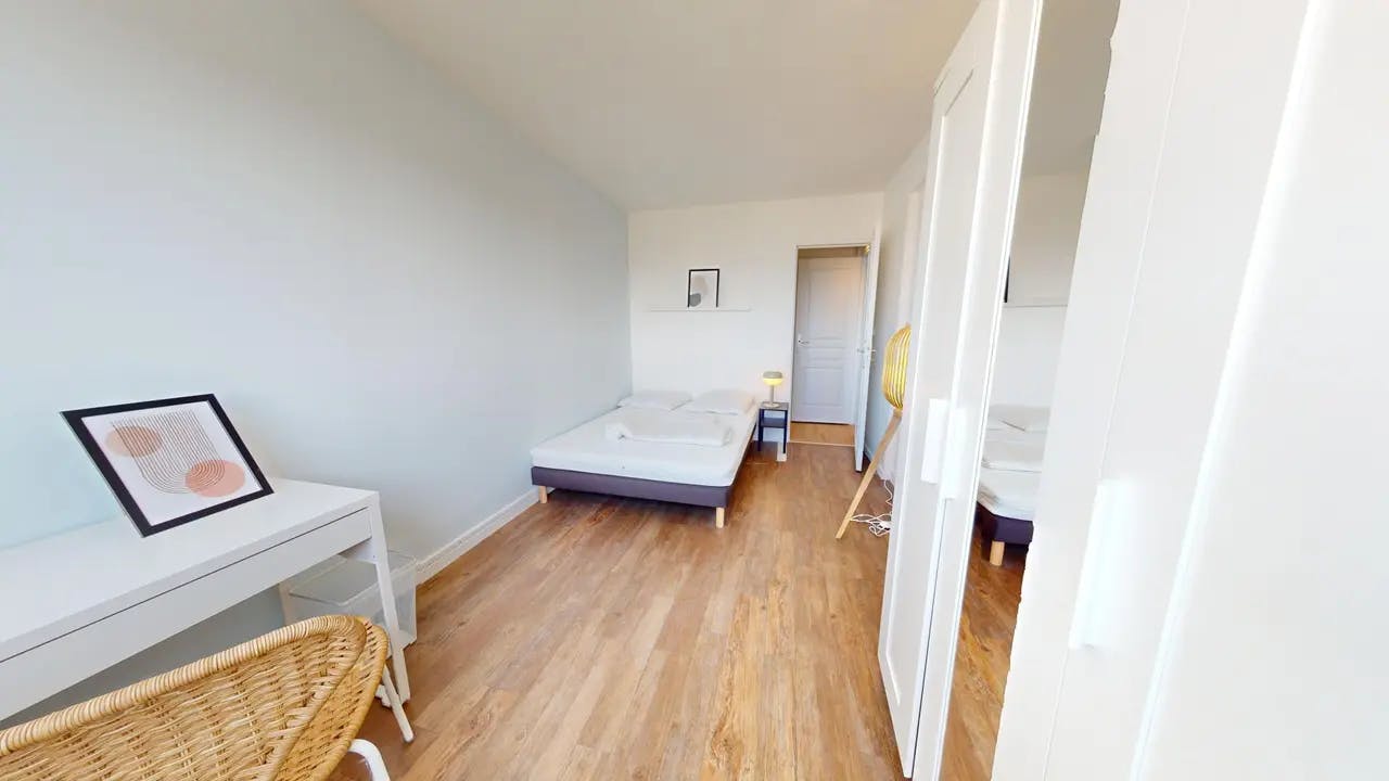 Private room in Rue du Professeur Calmette, Lyon (1681469) room image 2