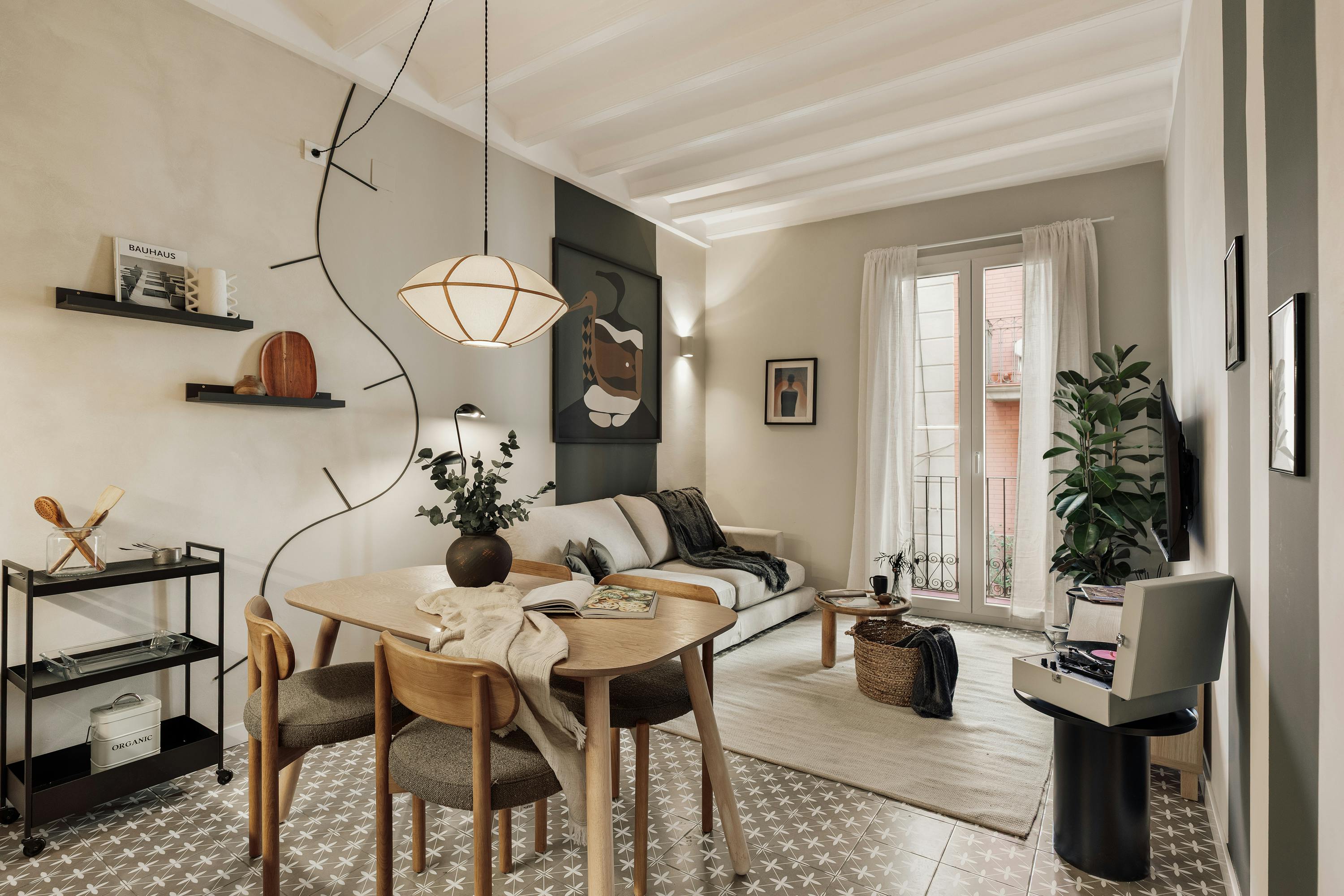 Apartment for rent for €2,269 per month in Barcelona, Carrer de Martínez de la Rosa