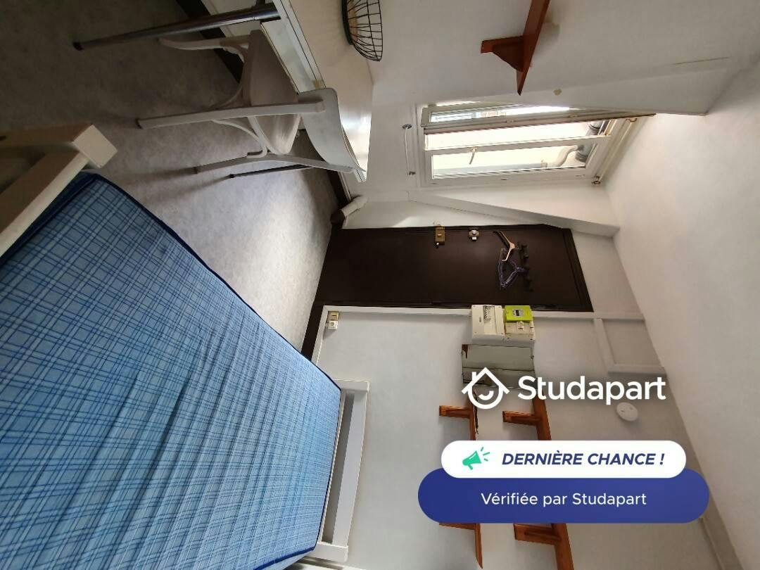 Apartment for rent for €470 per month in Neuilly-sur-Seine, Boulevard Bineau