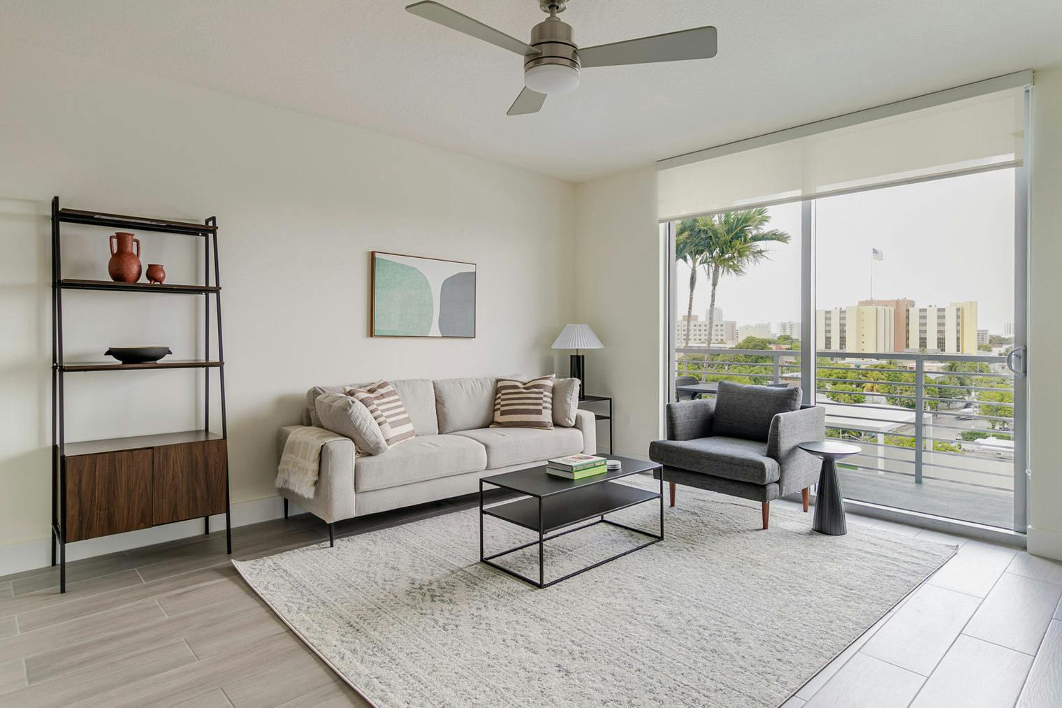 Appartement à louer pour $5,735/mois à Miami, Northwest 7th Street