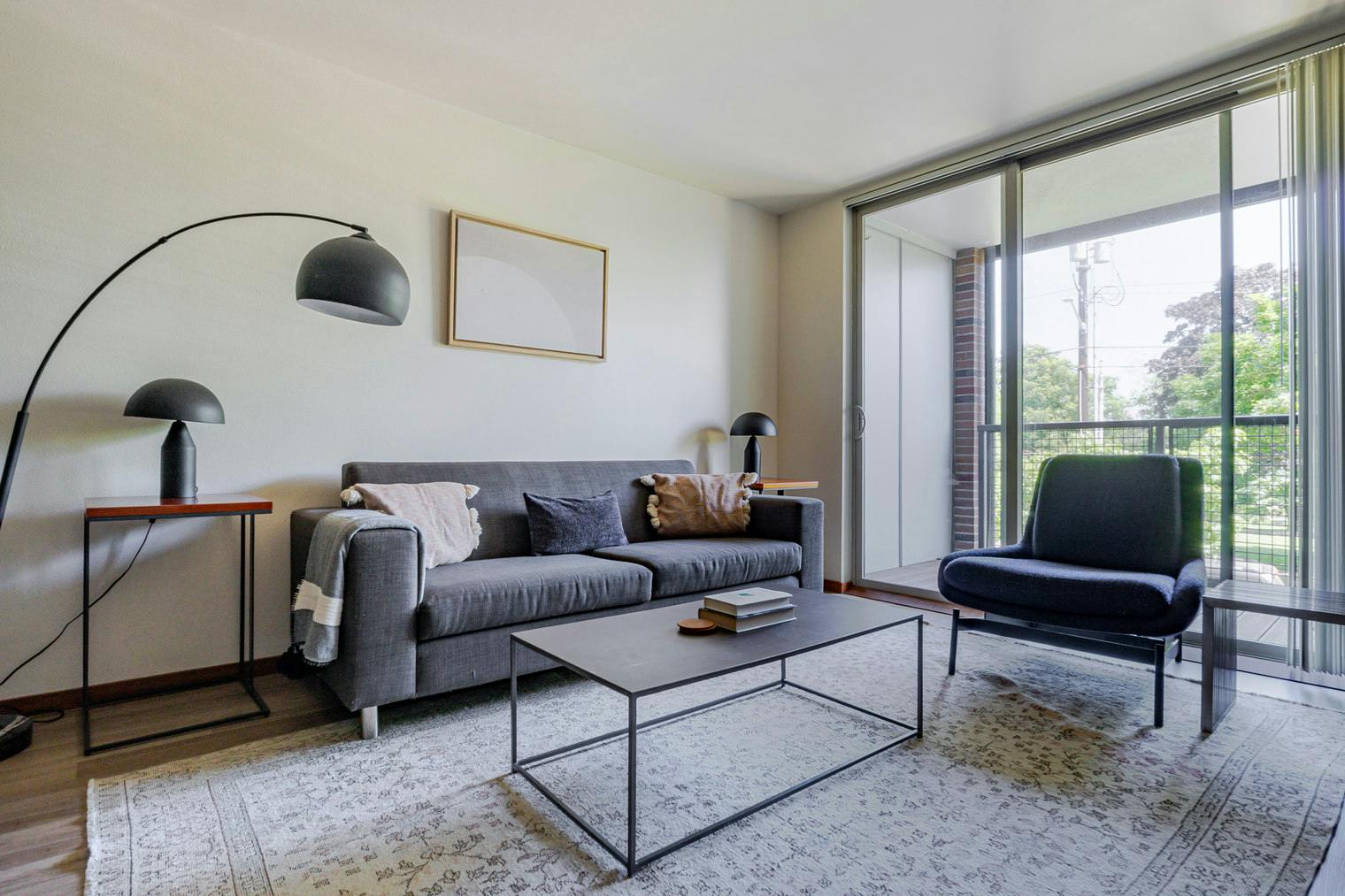 Lägenhet att hyra för 1 935 € i månaden i Seattle, South Othello Street