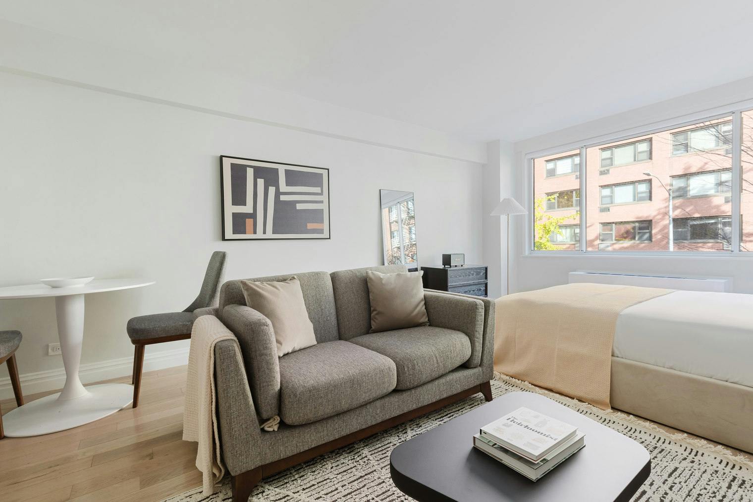 Studio for rent for $5,861 per month in New York City, East 51st Street