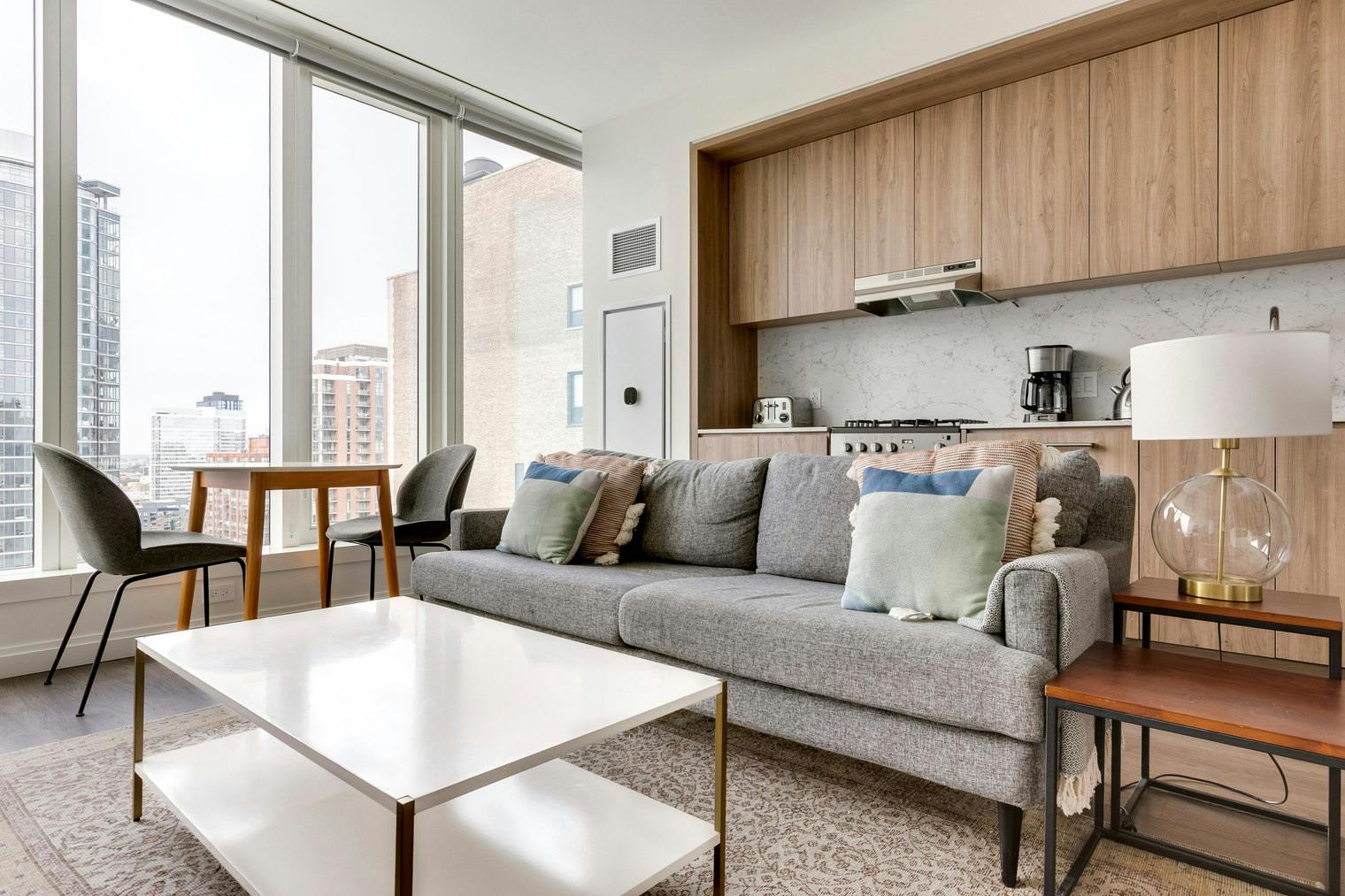 South Michigan Avenue, Chicago, IL preview