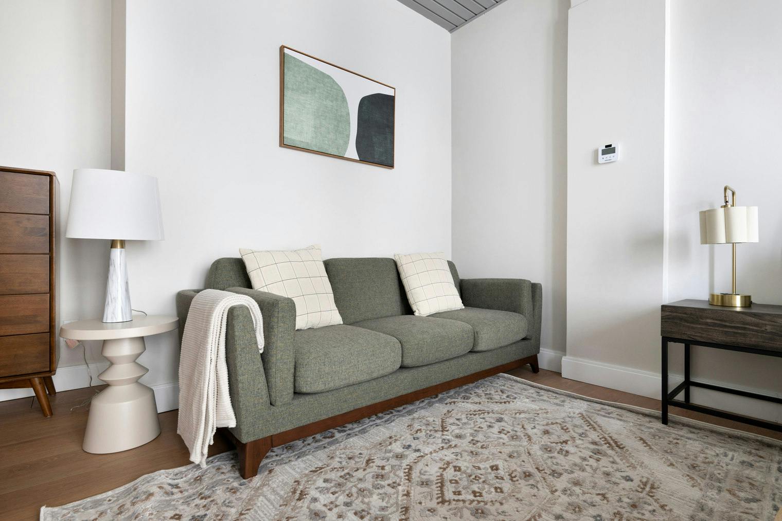 Etta att hyra för $3,984 i månaden i Boston, Bromfield Street