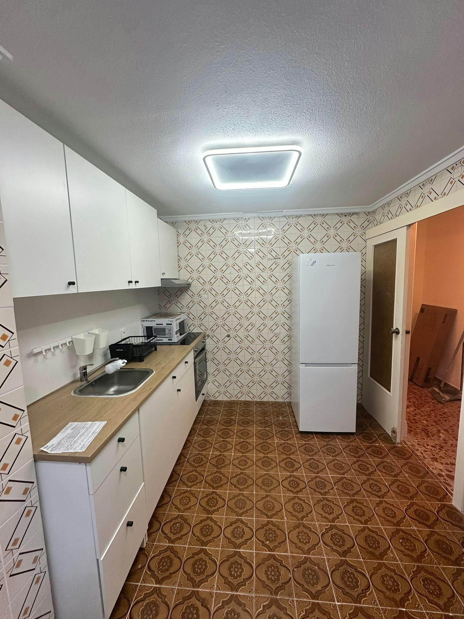Single room Alicante, 1 bed, 7m² — photo 2