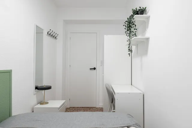 Private room in Carrer Lira, Alicante (1681818) room image 120