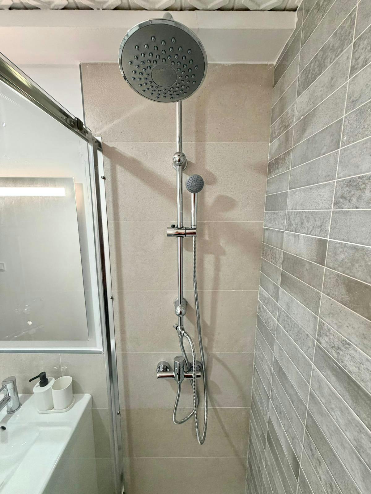 Single room Xirivella, 1 bed, 10m² — photo 7