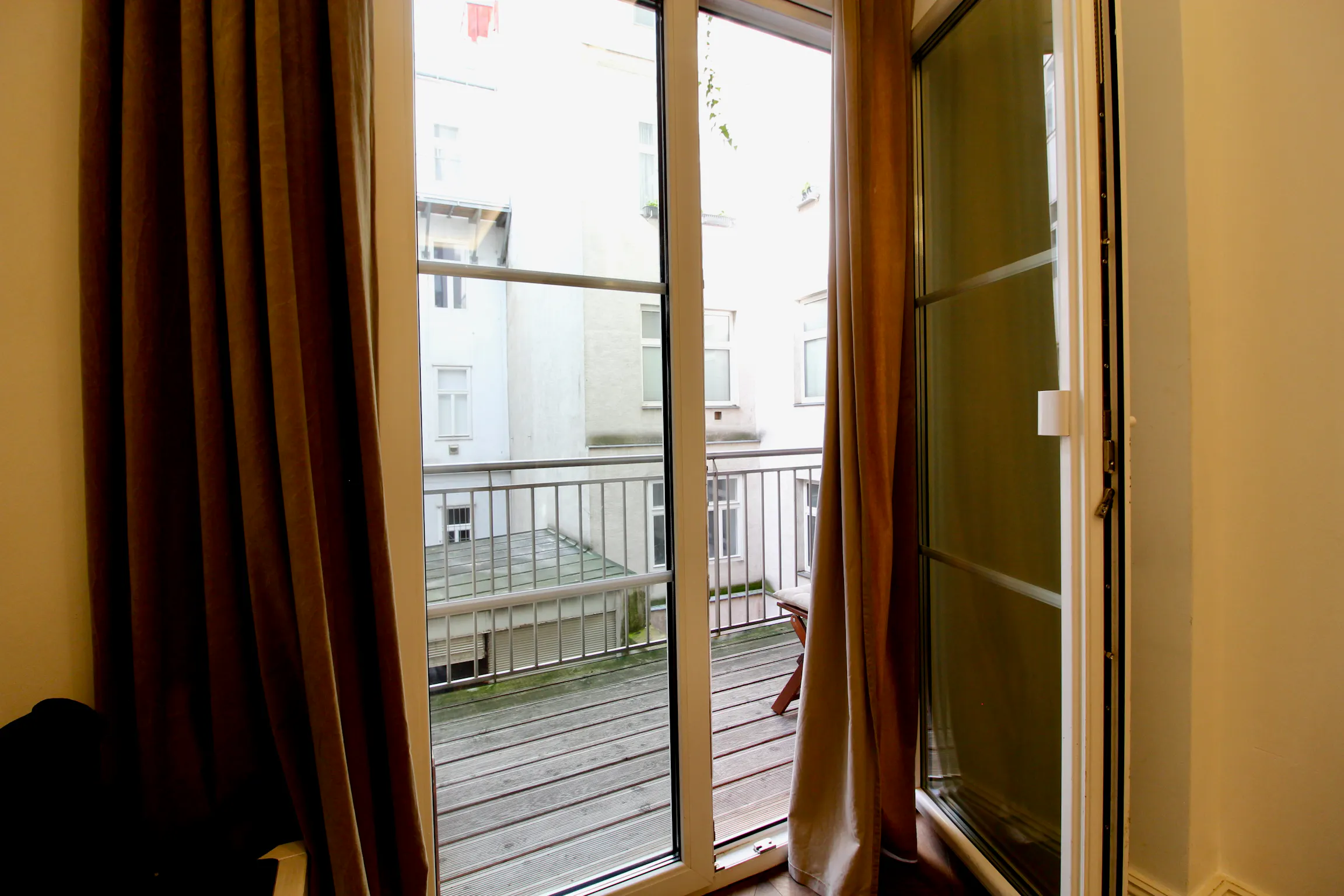 2-Bedroom Apartment in Neustiftgasse, Vienna (1681845) ROOM 1