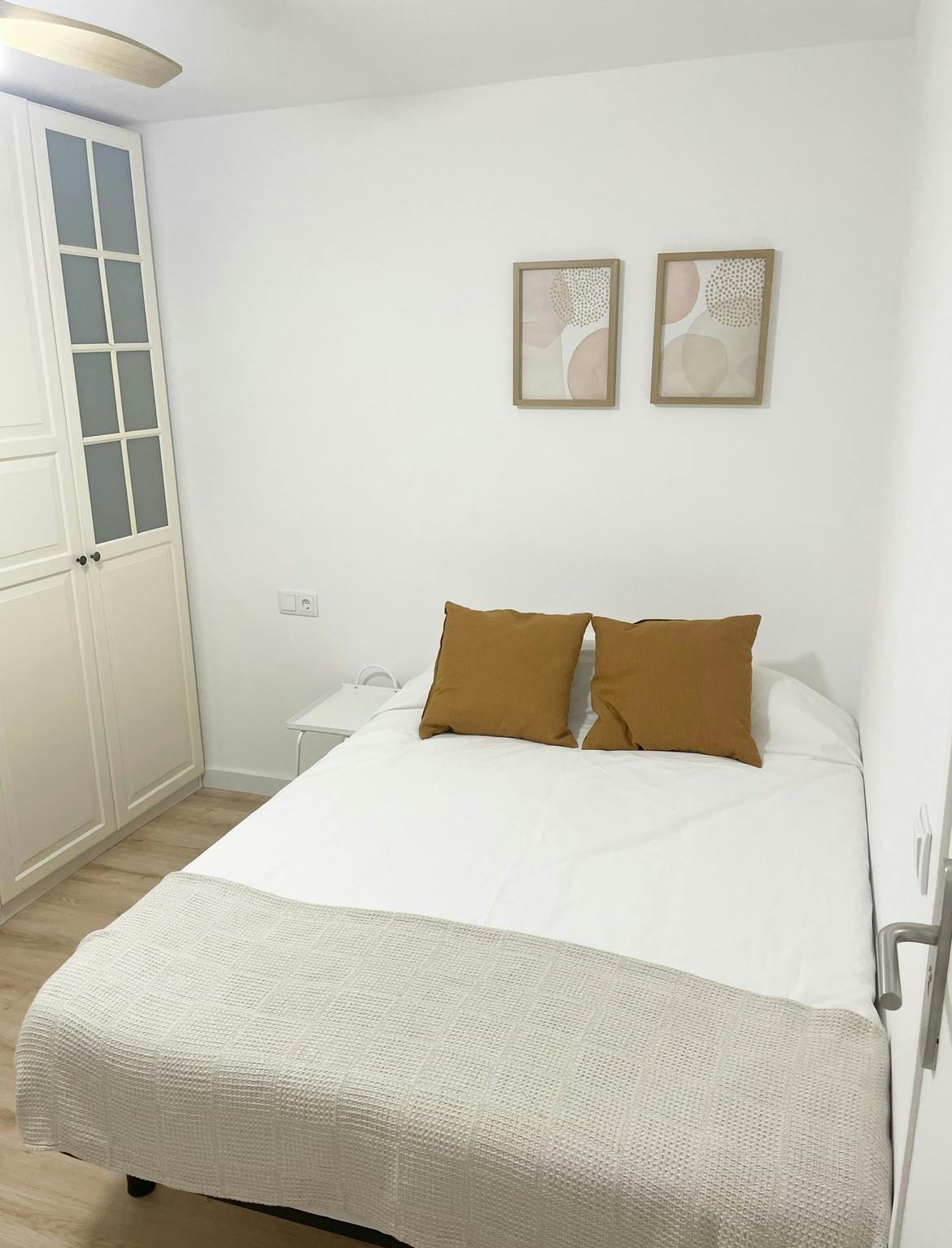 Private room for rent for €560 per month in Barcelona, Carrer de Múrcia