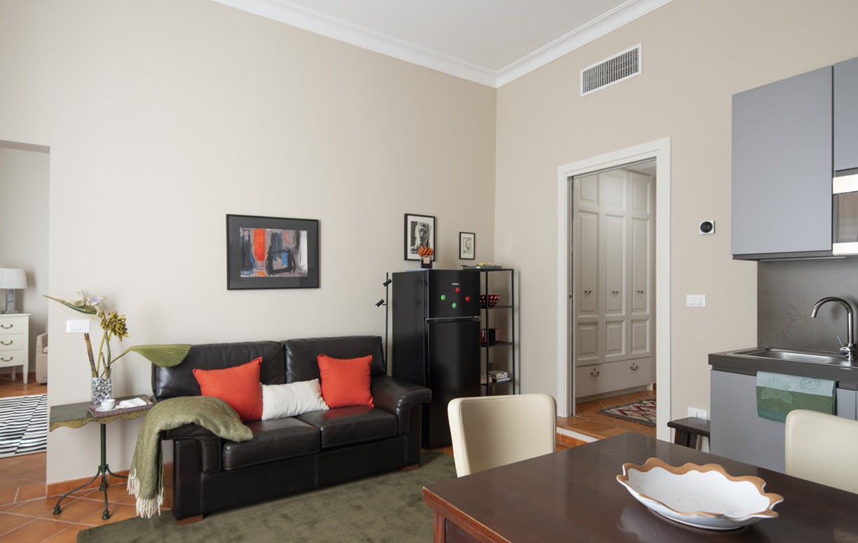 Apartment for rent for €4,000 per month in Rome, Via Cavour
