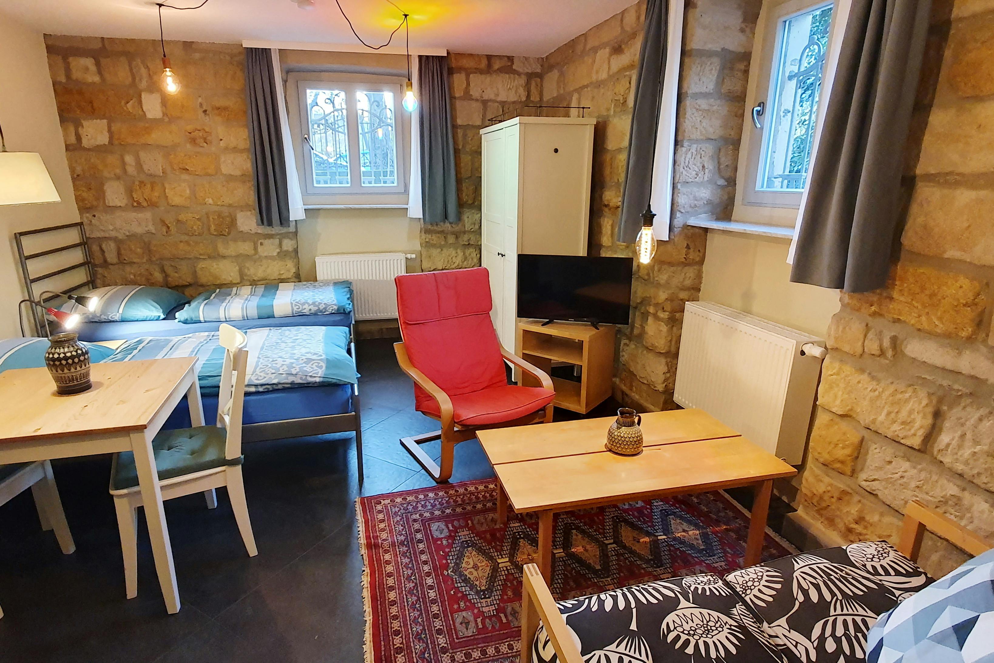 Студия сдается в аренду за 1 338 € в месяц в Dresden, Leubnitzer Straße