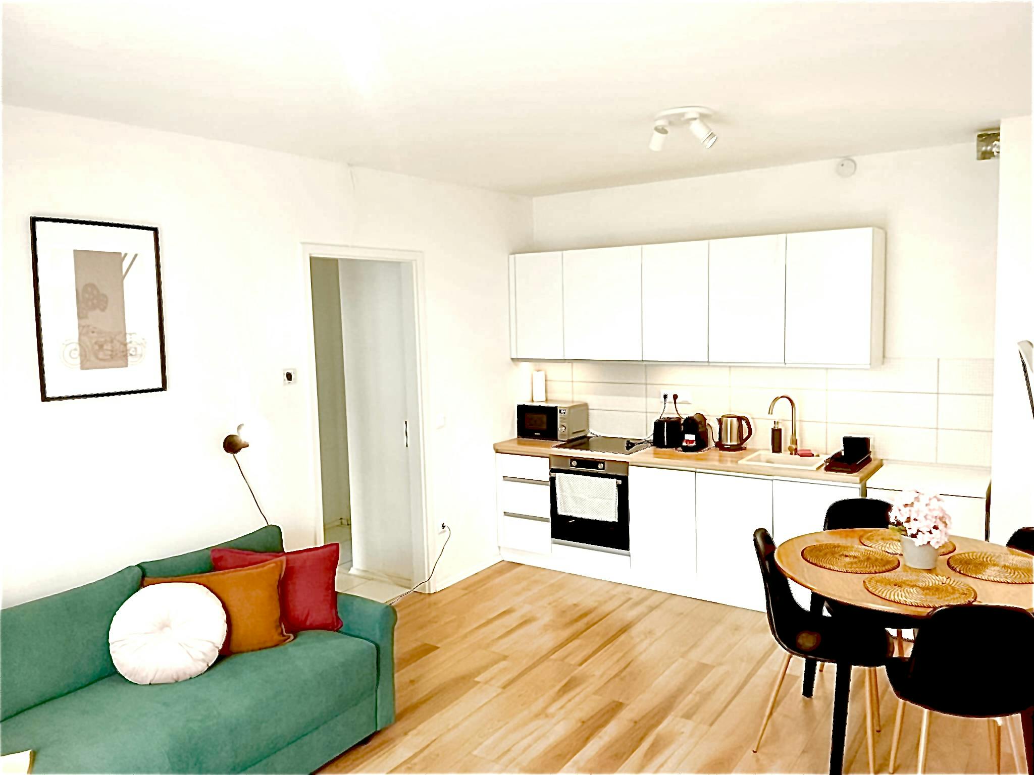 Apartment for rent for HUF 326,922 per month in Budapest, József utca