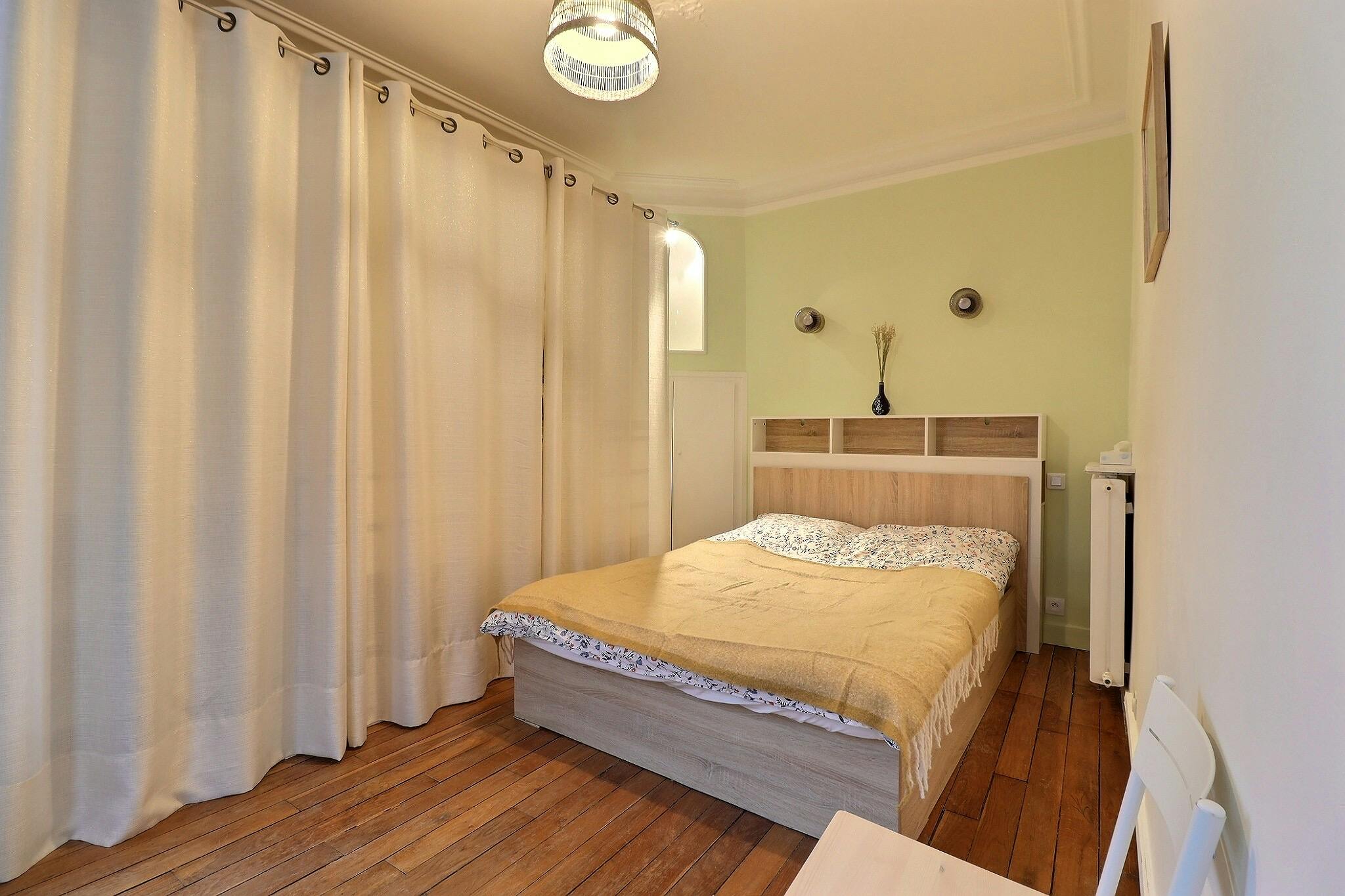 1-Bedroom Apartment in Rue Ordener, Paris (1681940) ROOM