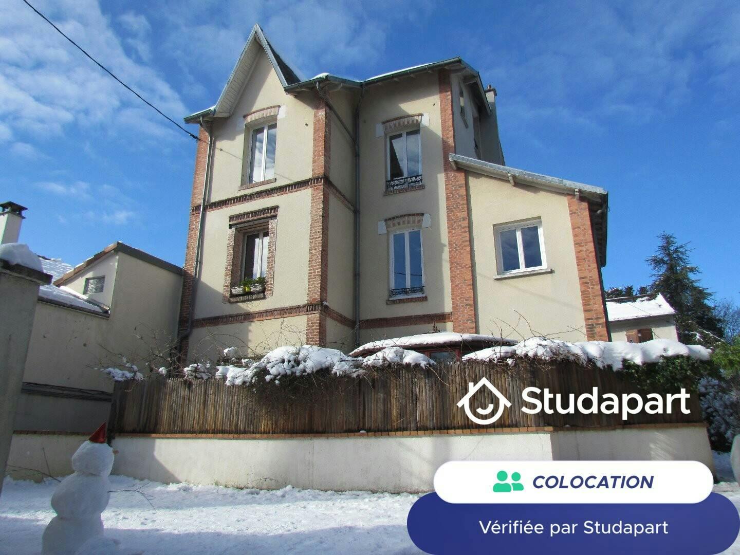 Chambre privée à louer pour 540 €/mois à Garches, Allée de la Marche