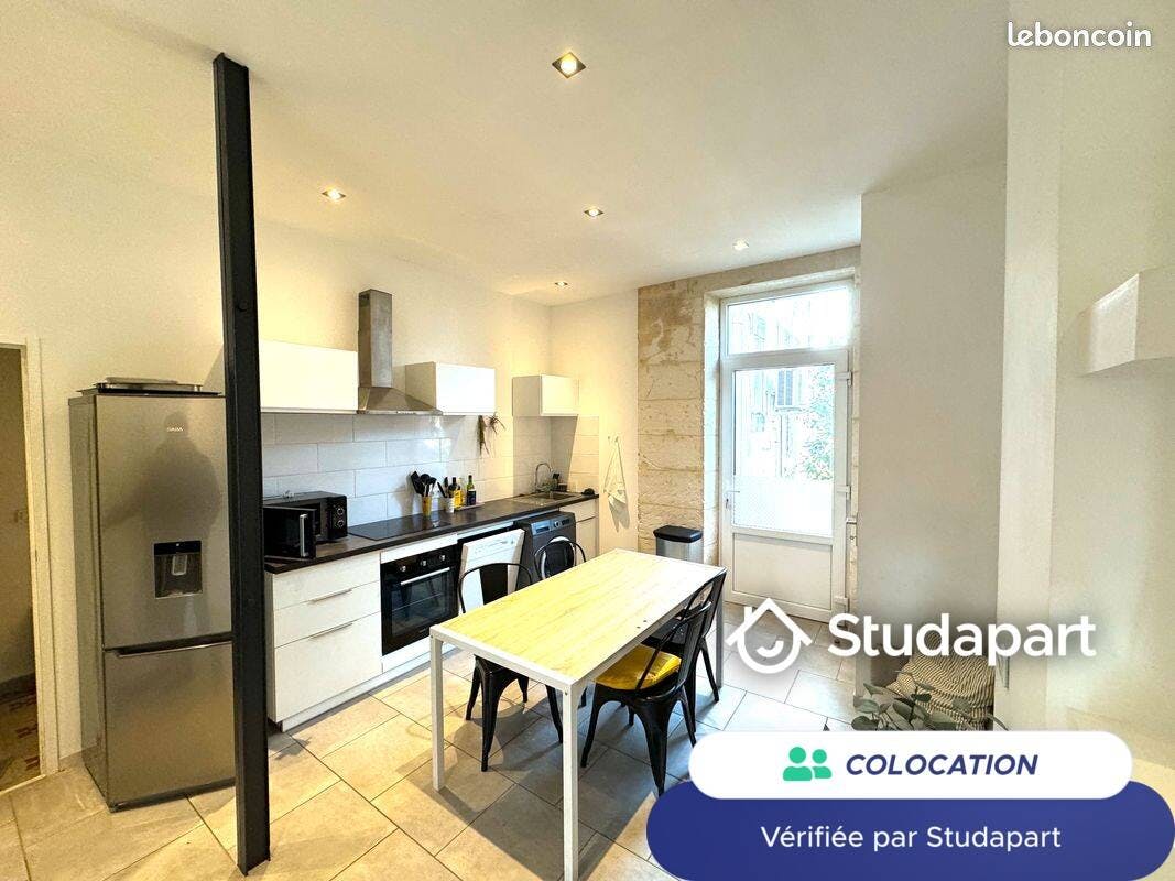 Private room for rent for €430 per month in Nîmes, Rue de Bouillargues