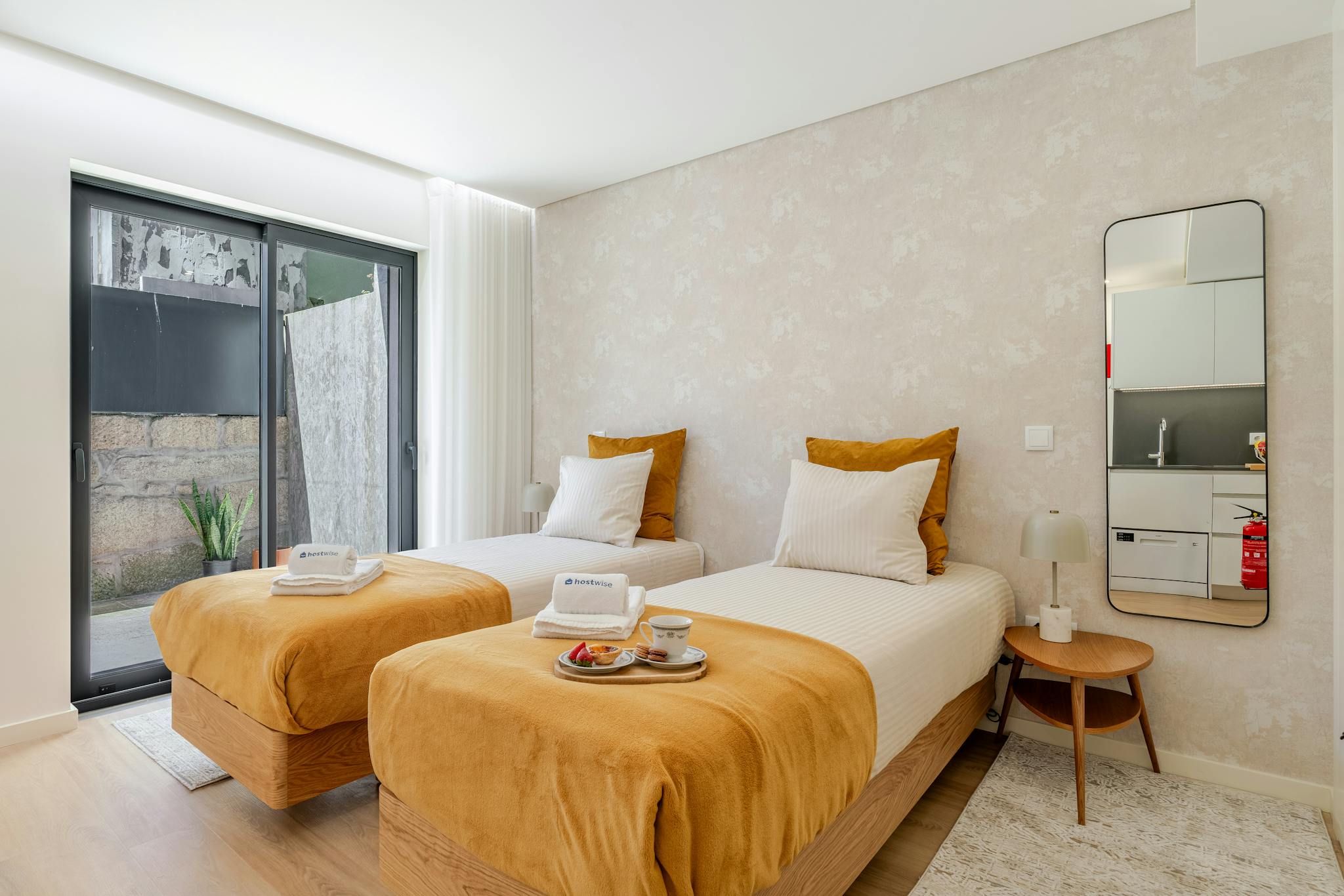 Rua do Monte do Tadeu, Porto preview