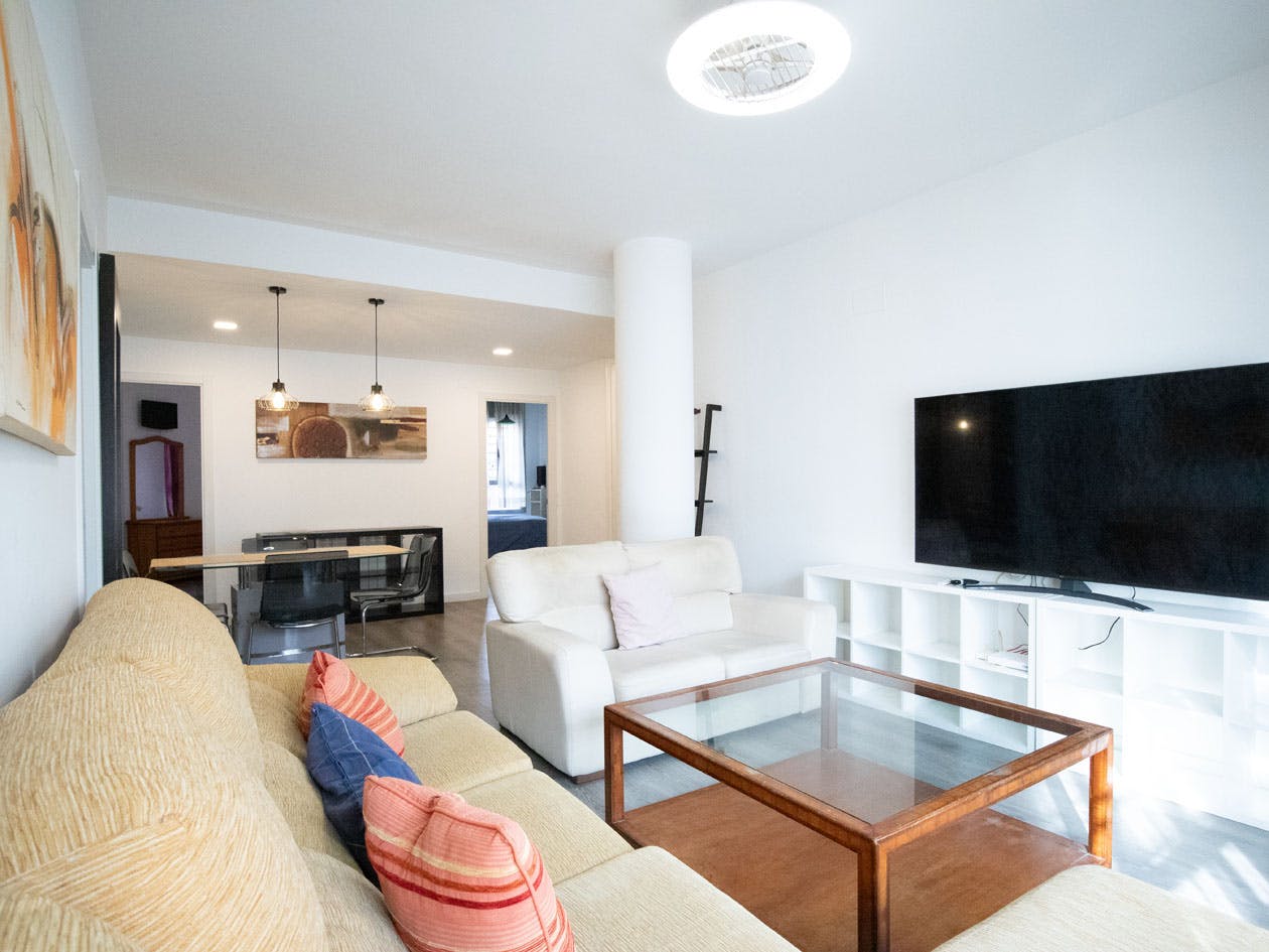 Apartment for rent for €1,400 per month in Madrid, Calle de Cordel de Pavones