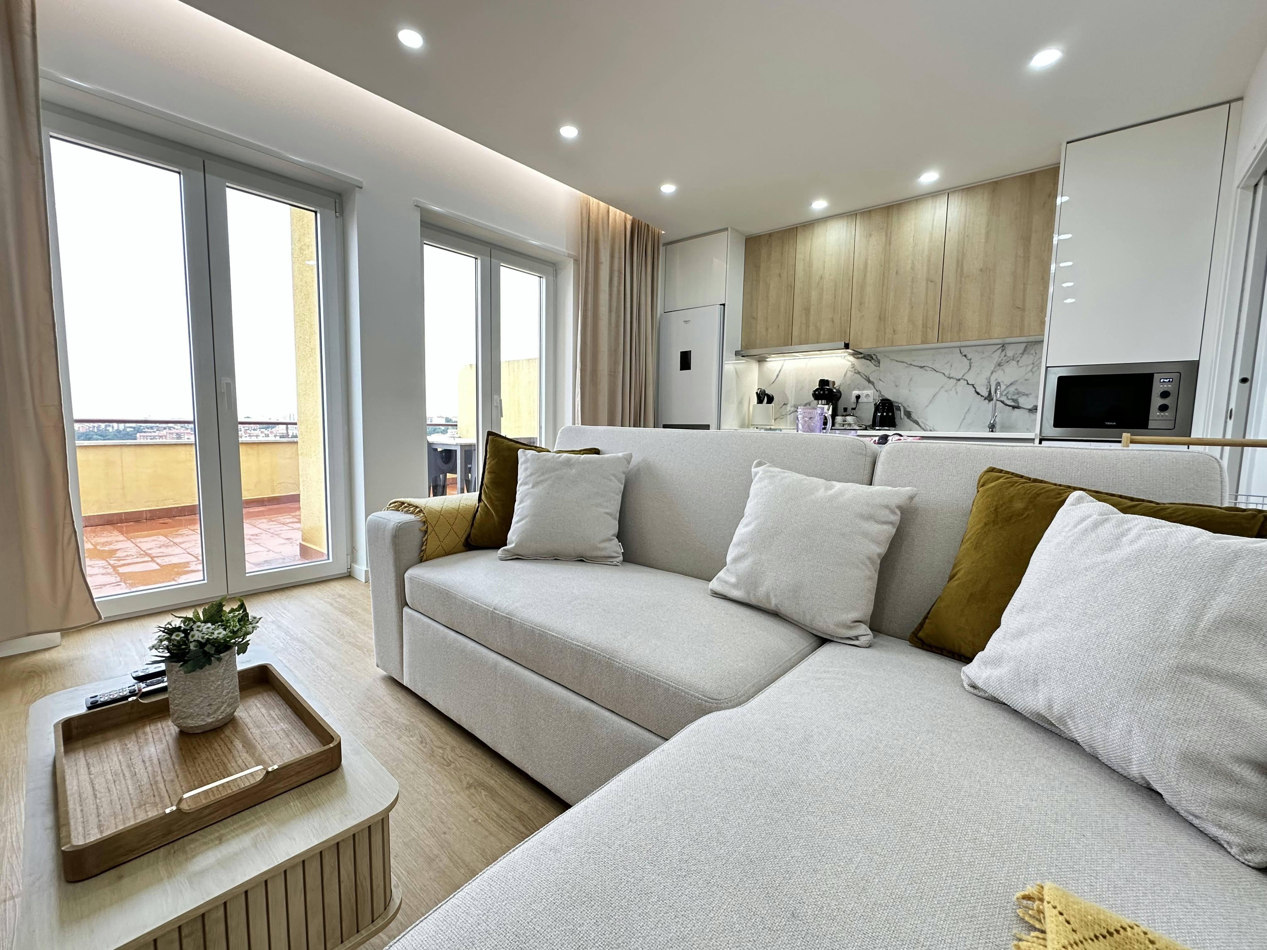 Apartment for rent for €1,000 per month in Coimbra, Rua Daniel Rodrigues