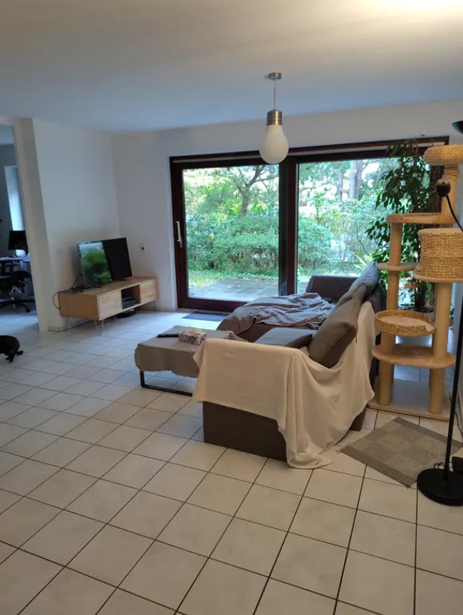 Mieszkanie do wynajęcia za 1800 € miesięcznie w mieście Hamburg, Emkendorfstraße