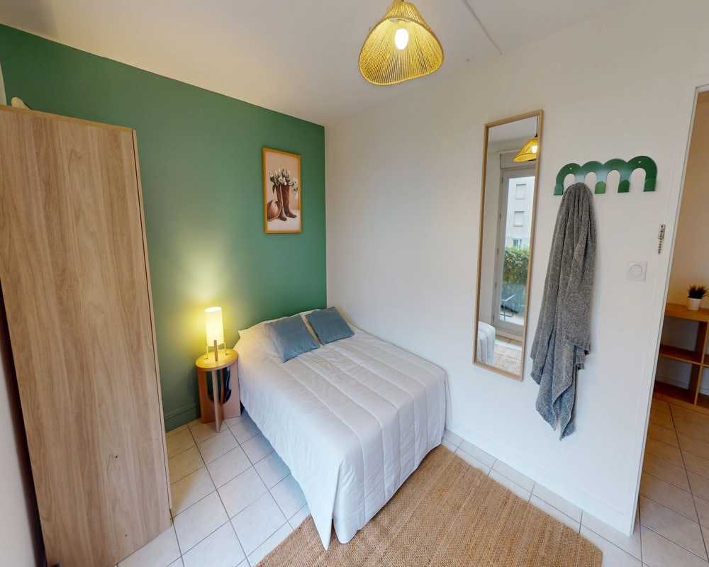 Single room Lyon, 1 bed, 13m² — photo 1