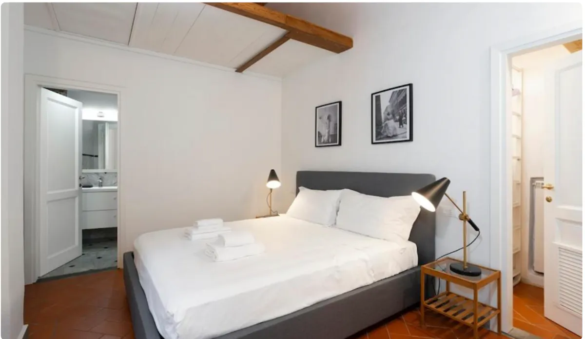 1-Bedroom Apartment in Viale Francesco Petrarca, Florence (1682287) ROOM