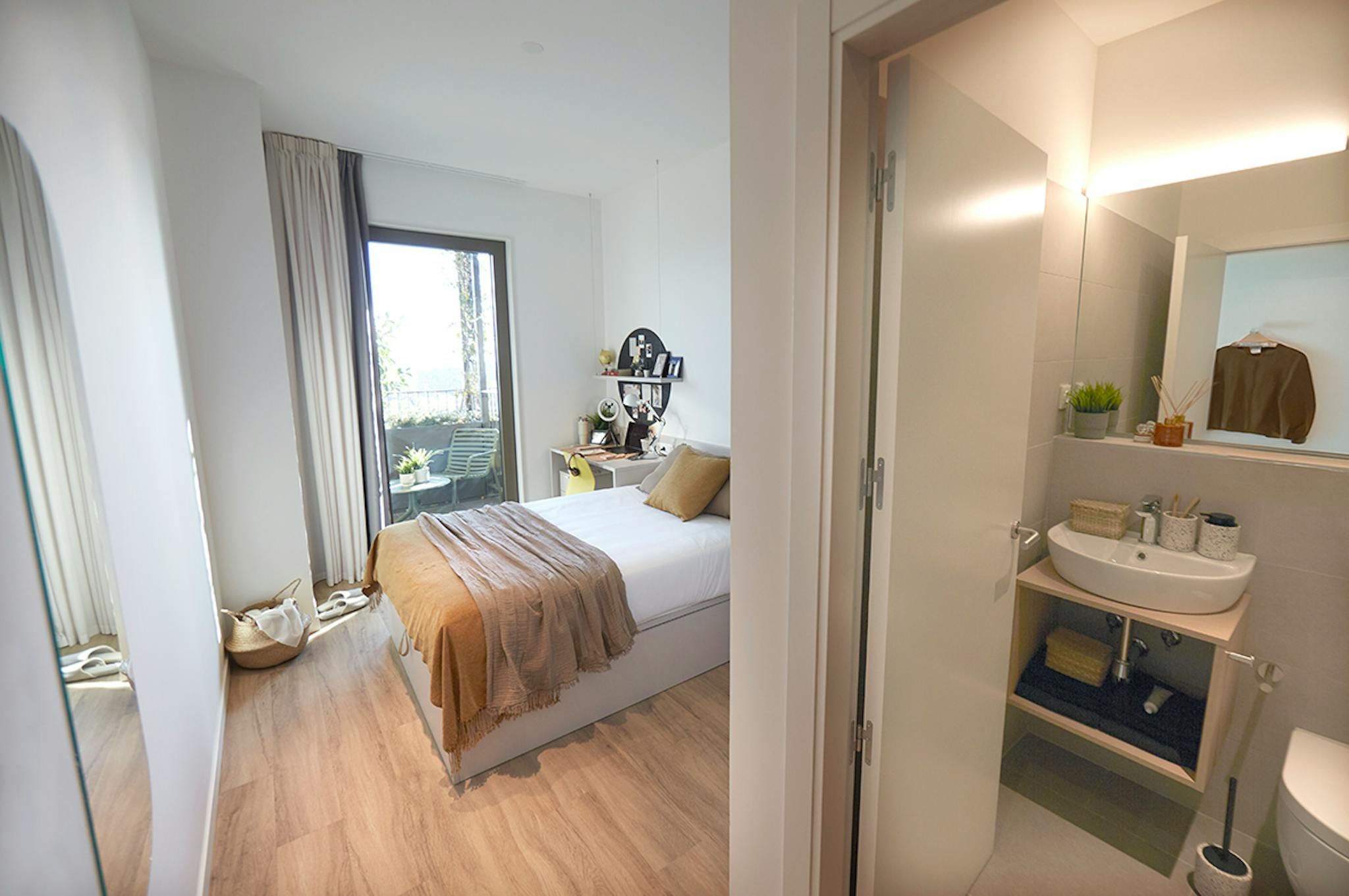 Avenida de Ahrensburg, Esplugues de Llobregat preview