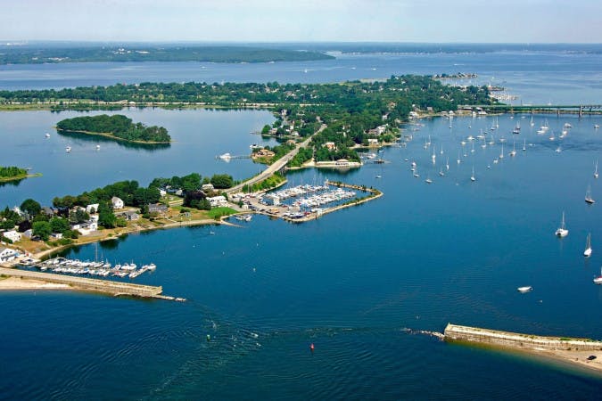 Cedar Avenue, Portsmouth, RI