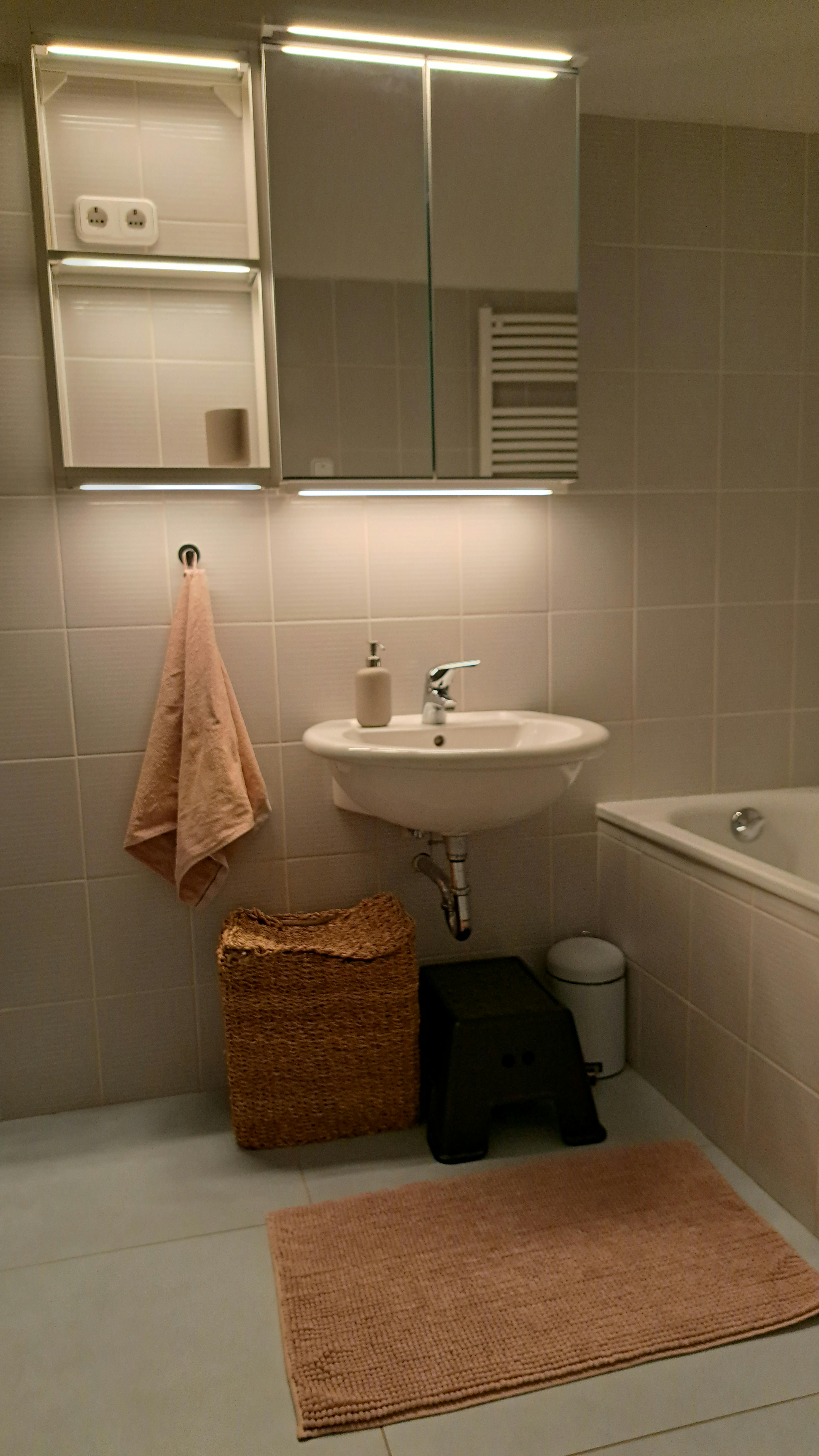 preview gallery tile