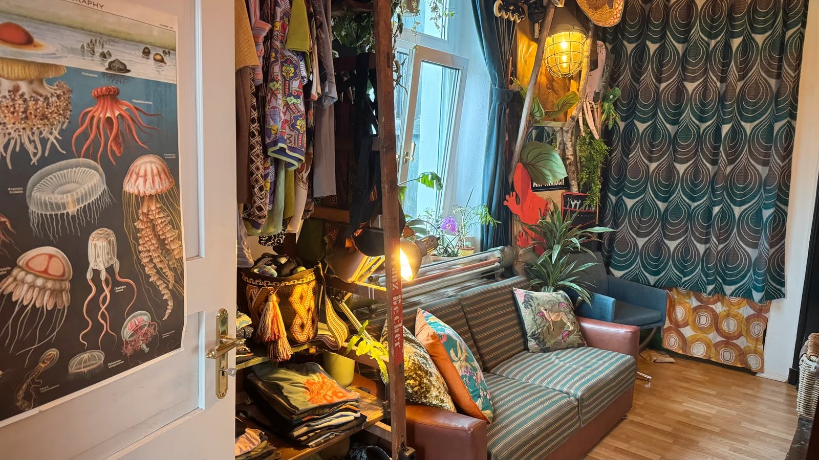 preview gallery tile