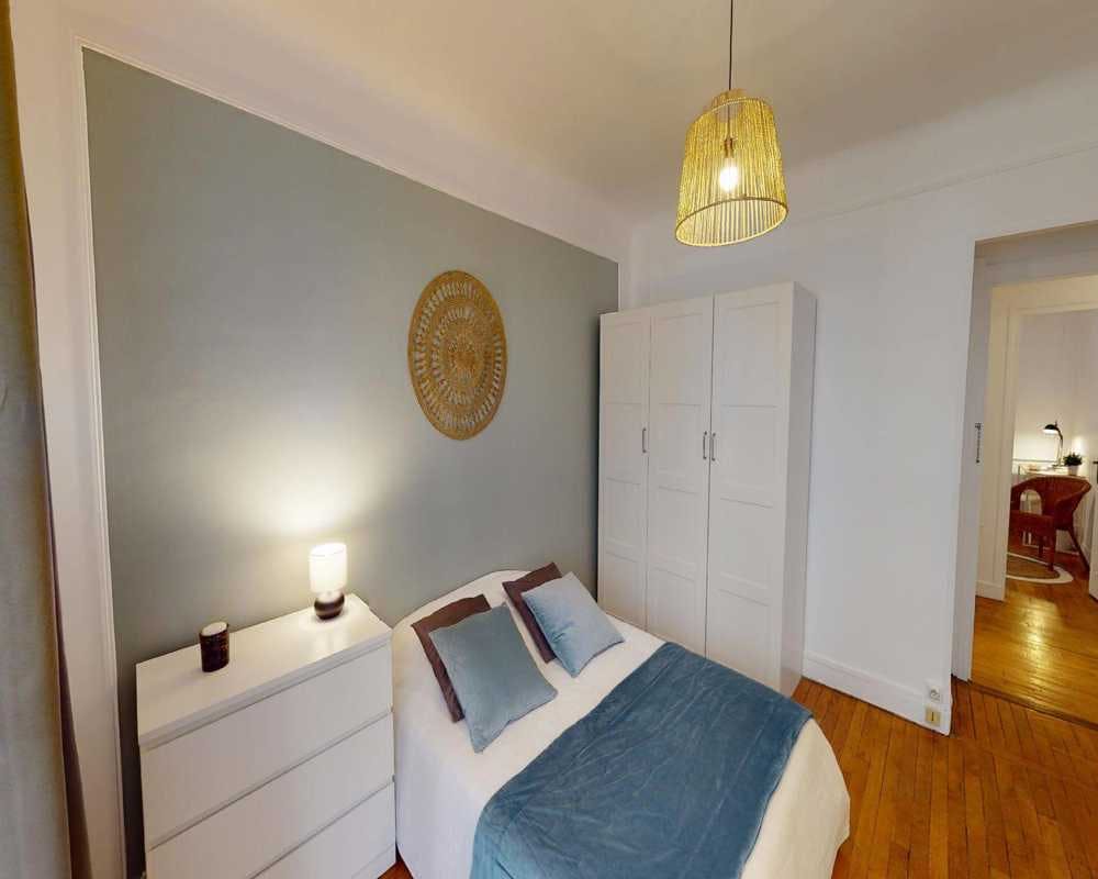 Rue Louis Codet, Paris preview