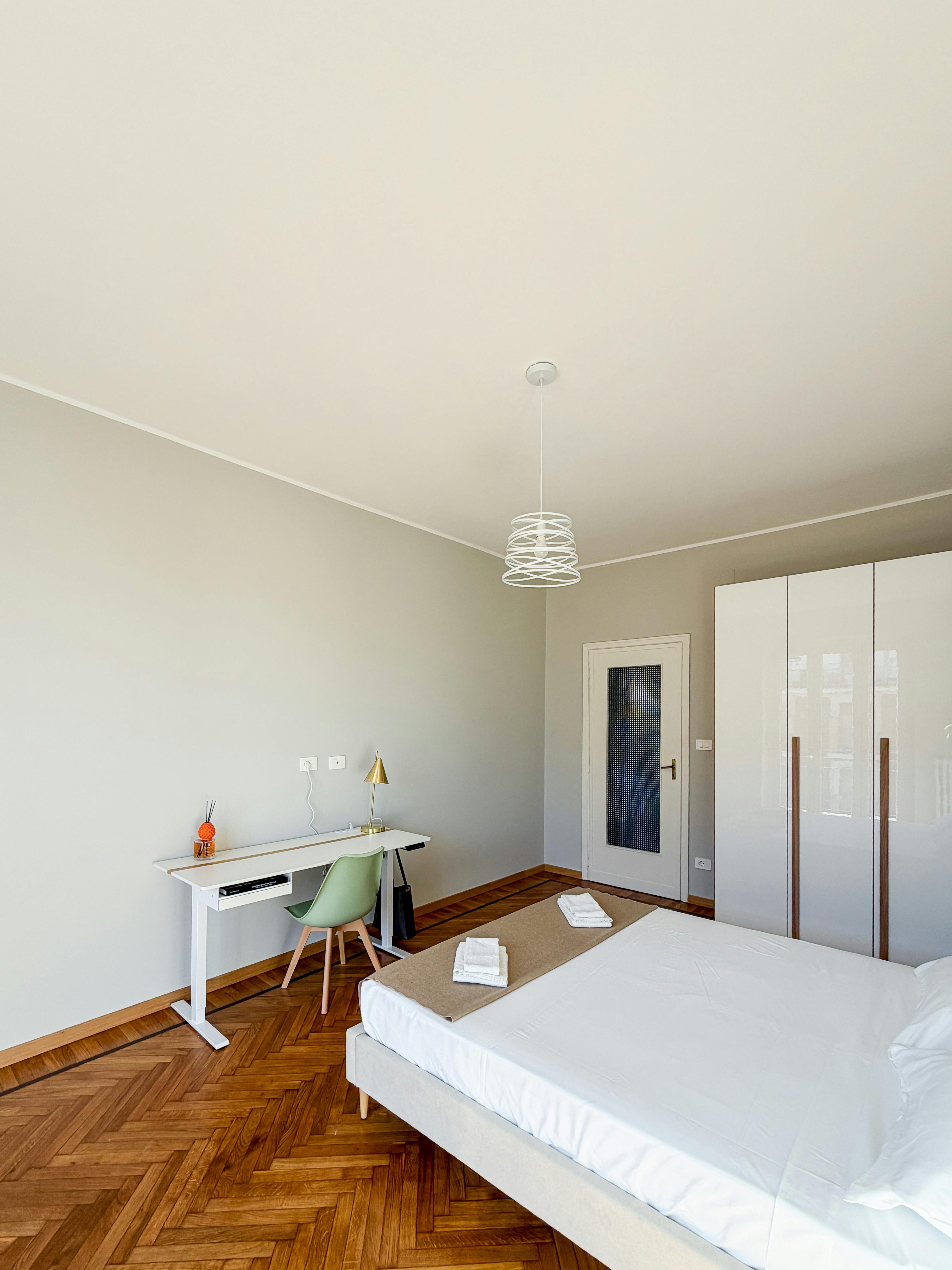 Apartment for rent for €1,800 per month in Turin, Via Sondrio