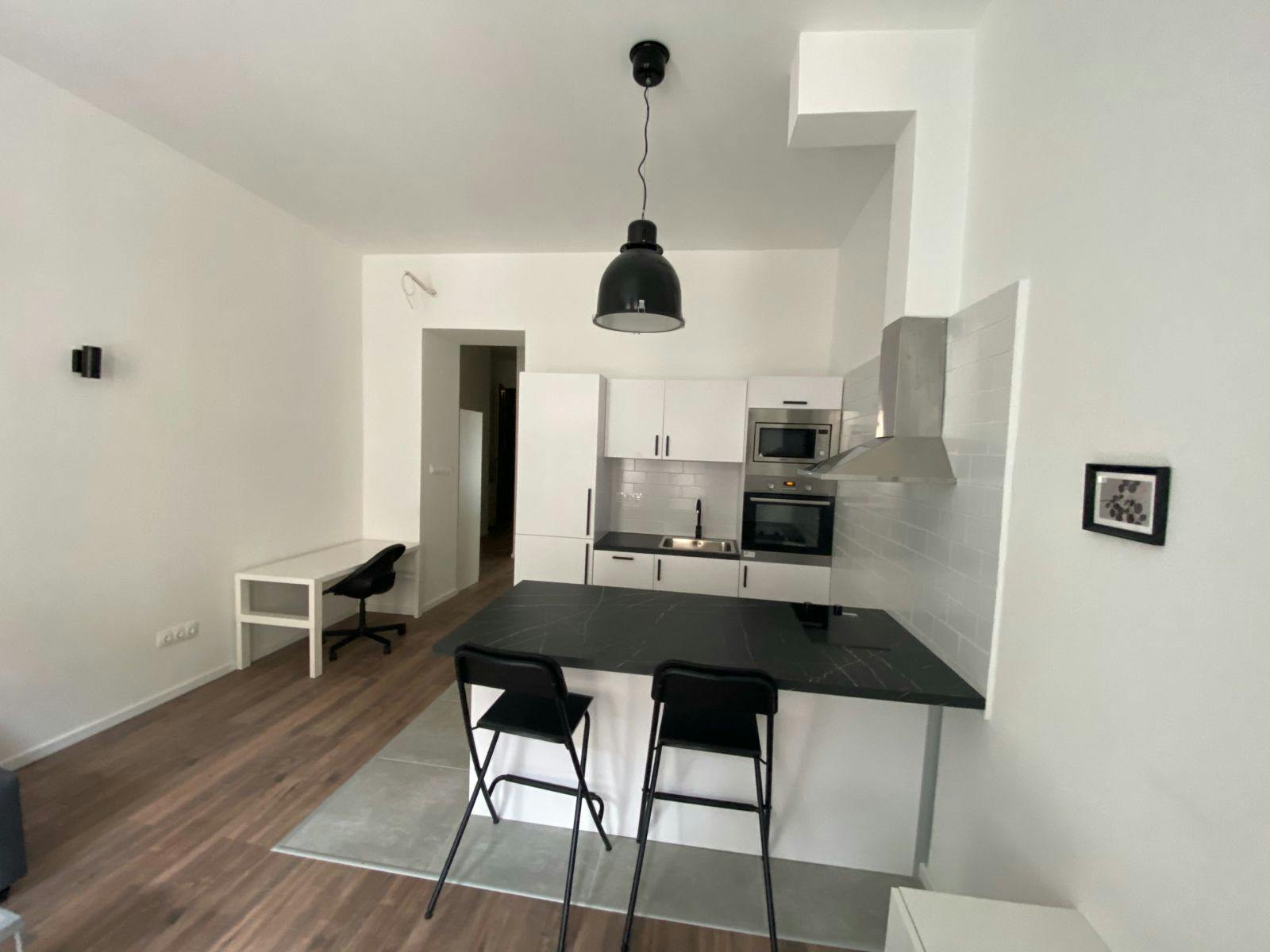 Wohnung zu mieten für 327.573 HUF pro Monat in Budapest, Bezerédj utca