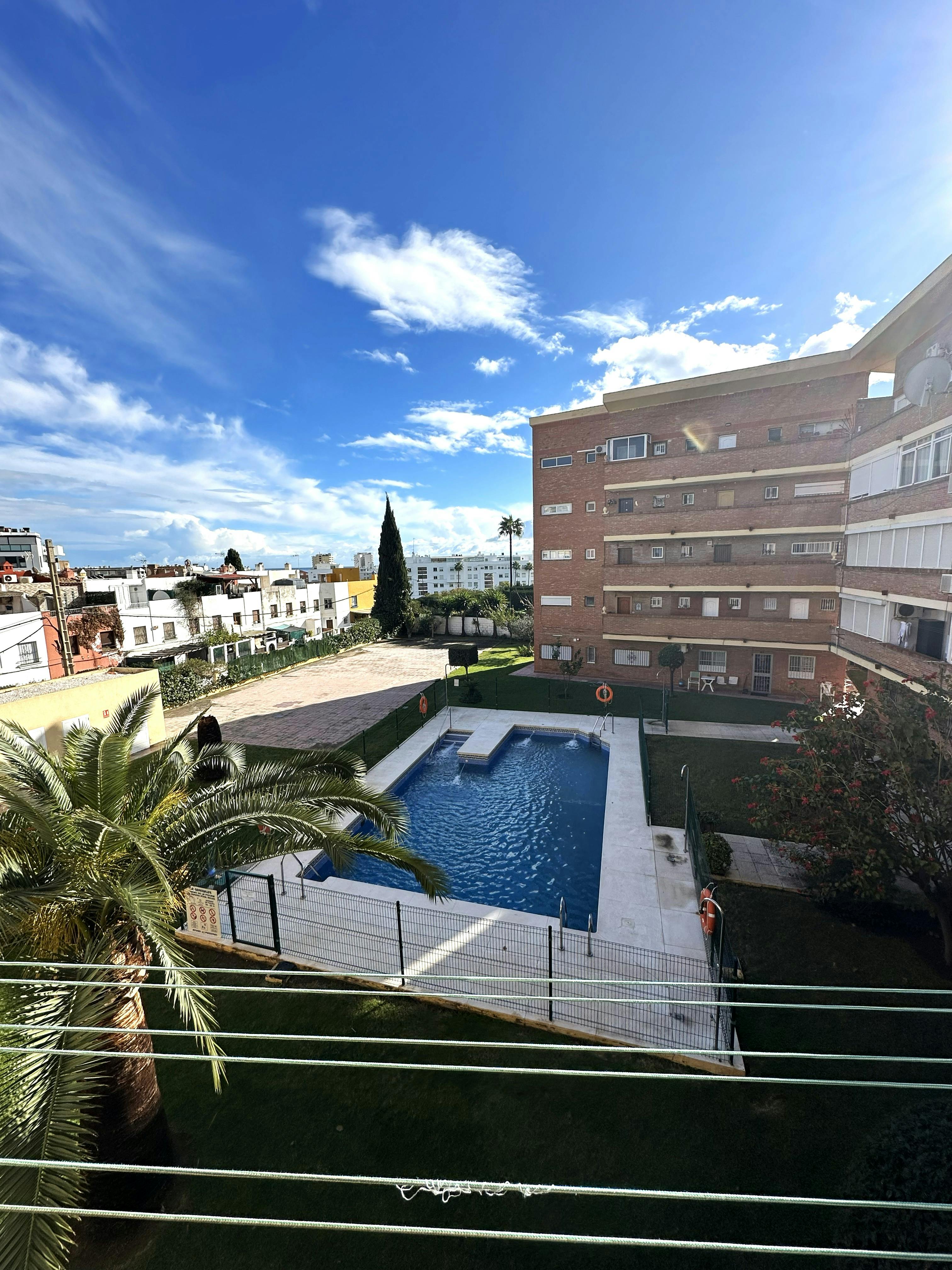 Квартира за оренду для 1 000 EUR на місяць у Torremolinos, Calle la Colina