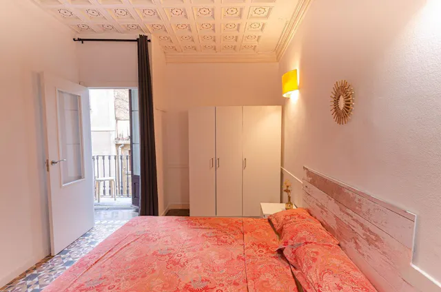 Private room in Carrer de Santa Anna, Barcelona (1682618) room image 1