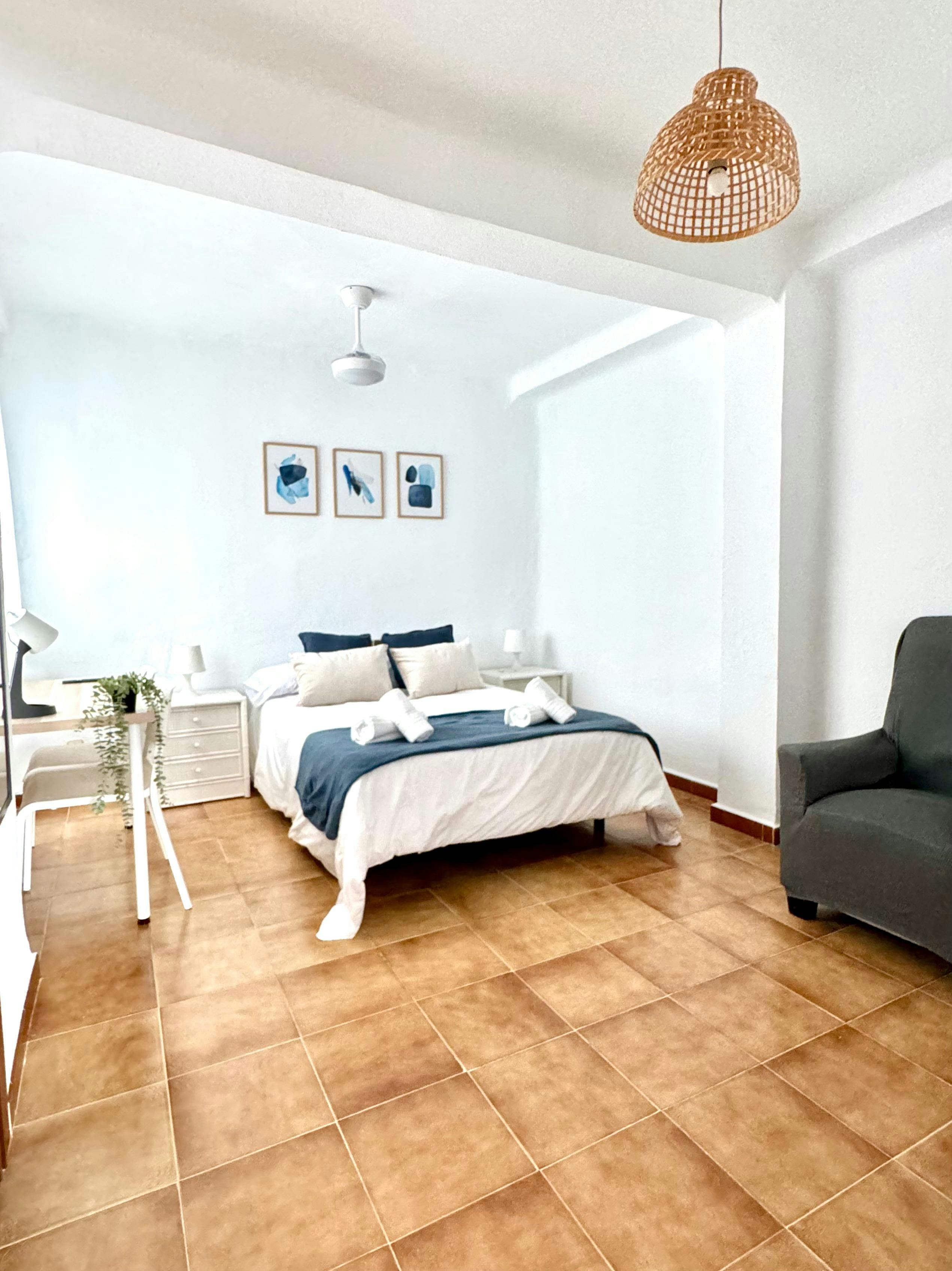 Отдельная комната сдается в аренду за 640 € в месяц в Málaga, Calle Salitre