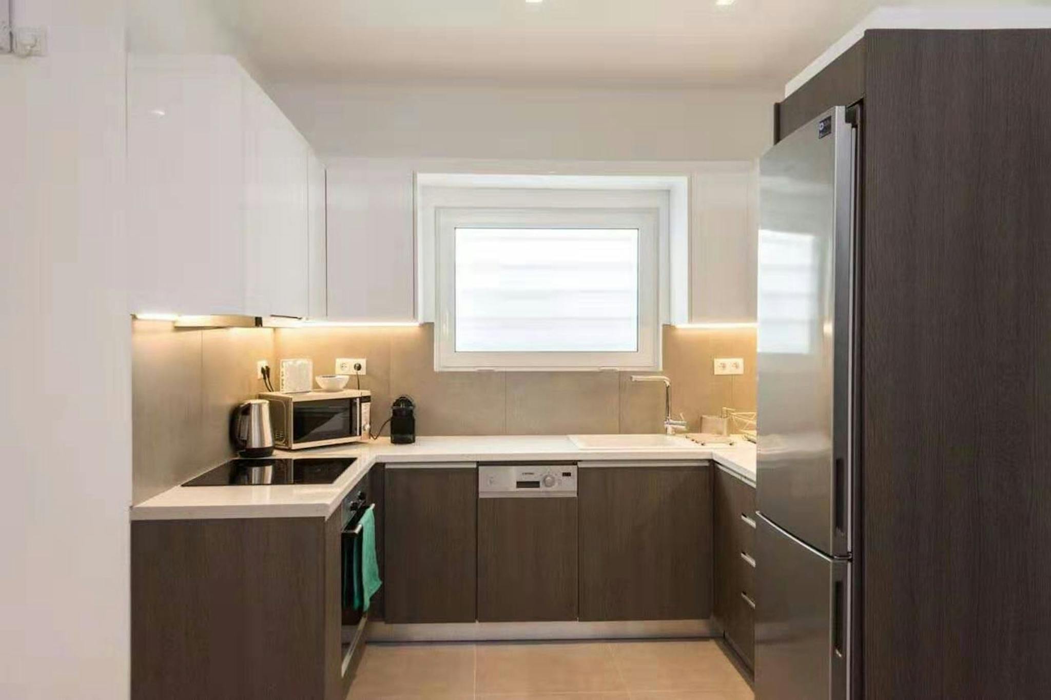 Antigonis, Athina preview