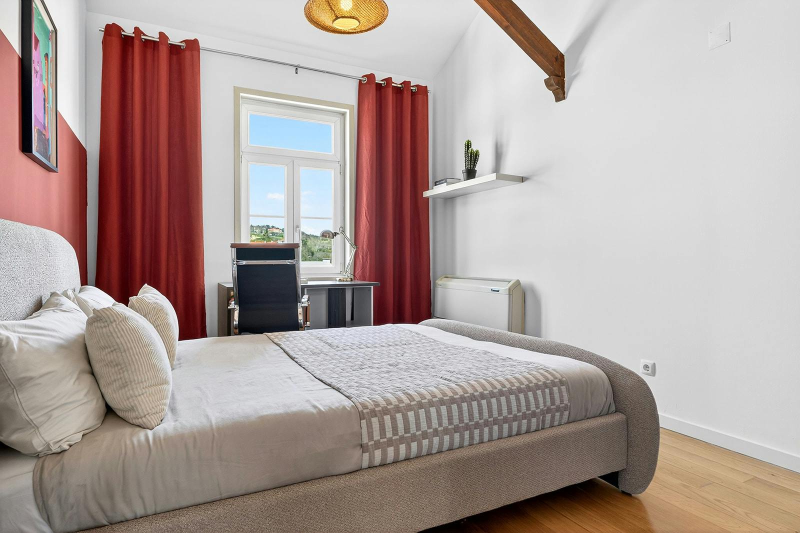 Private room for rent for €525 per month in Lisbon, Rua dos Lusíadas