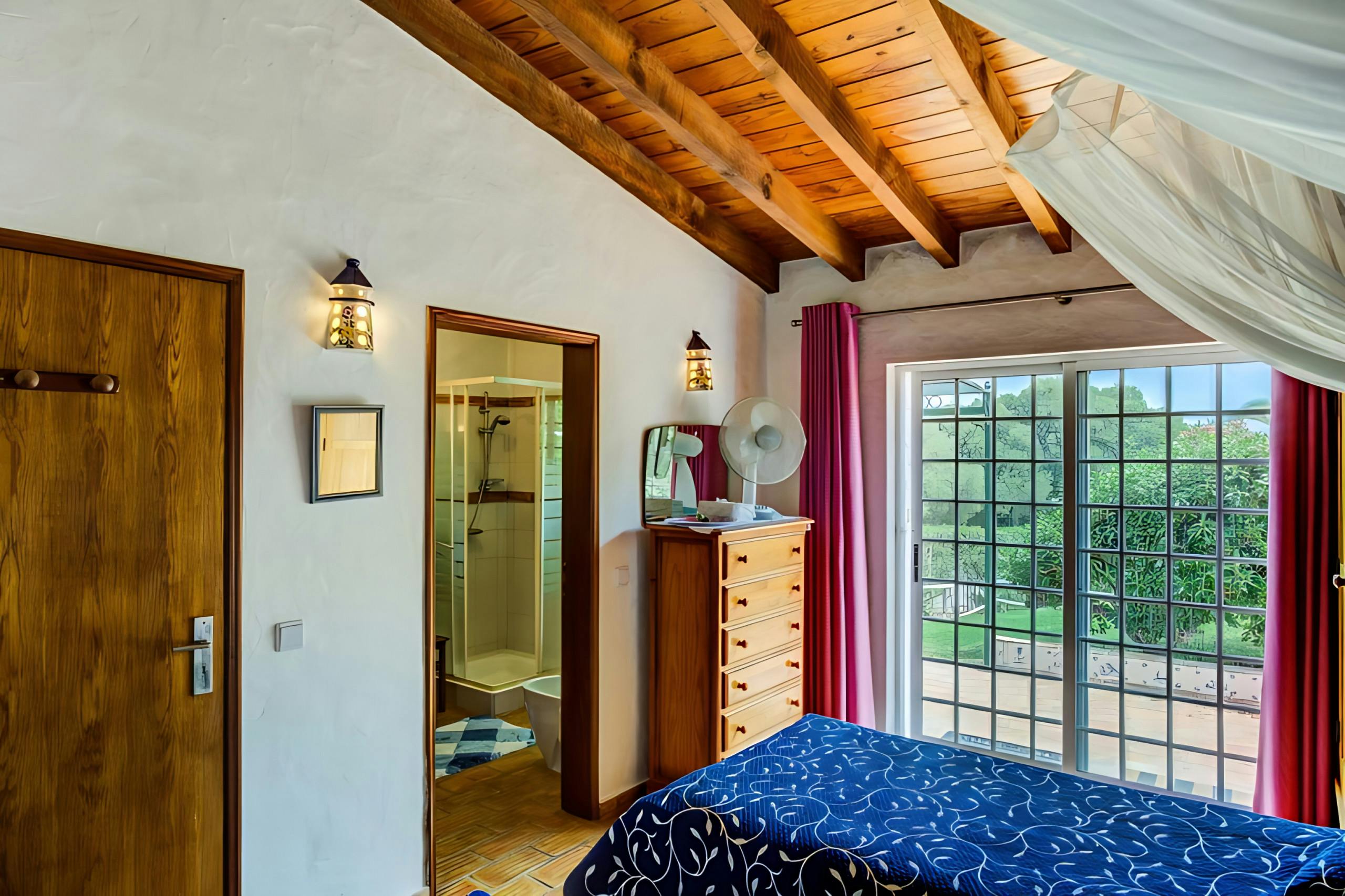 Apartment Mexilhoeira Grande, 2 beds — photo 10