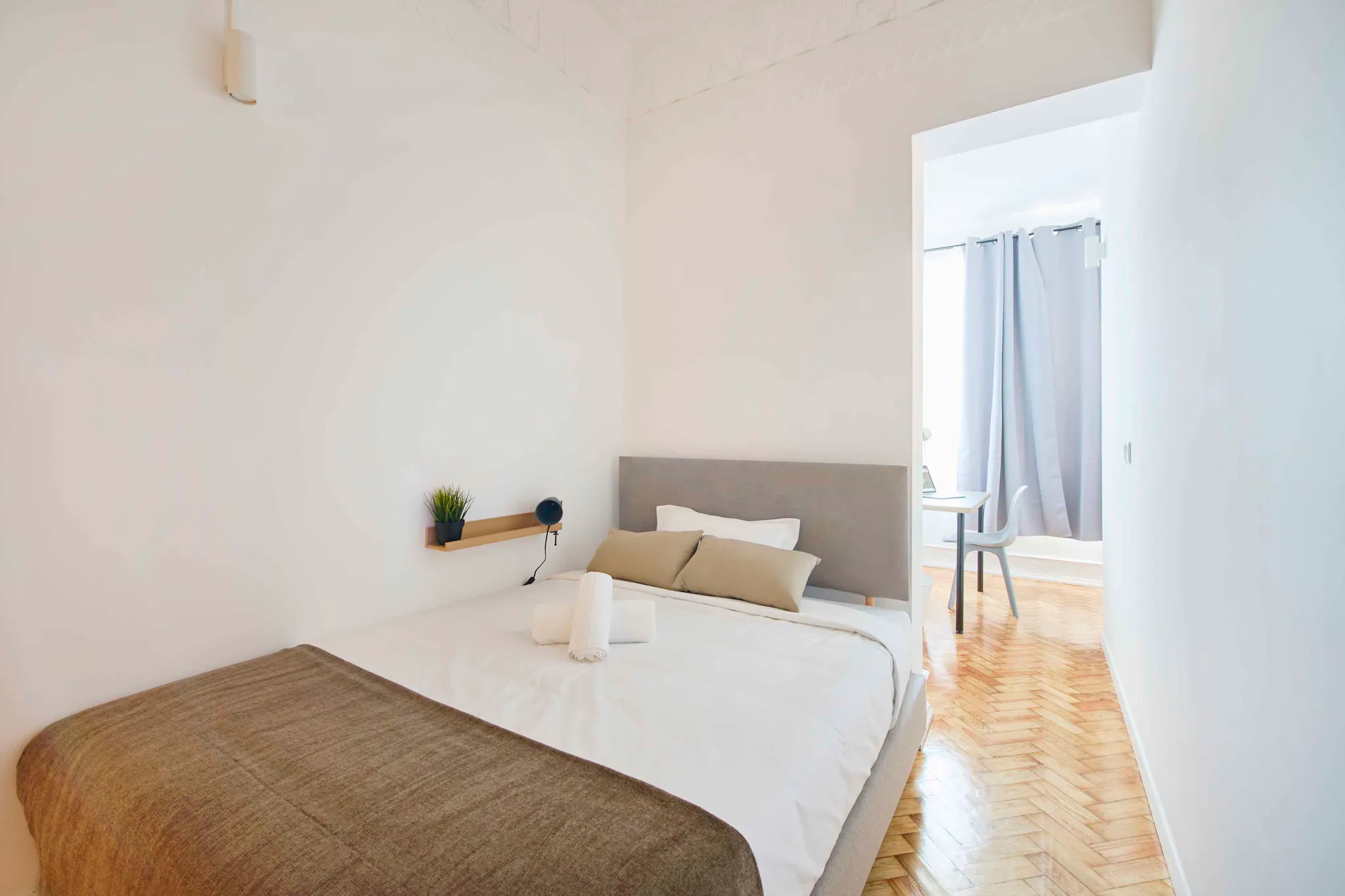 Avenida Álvares Cabral, Lisbon preview