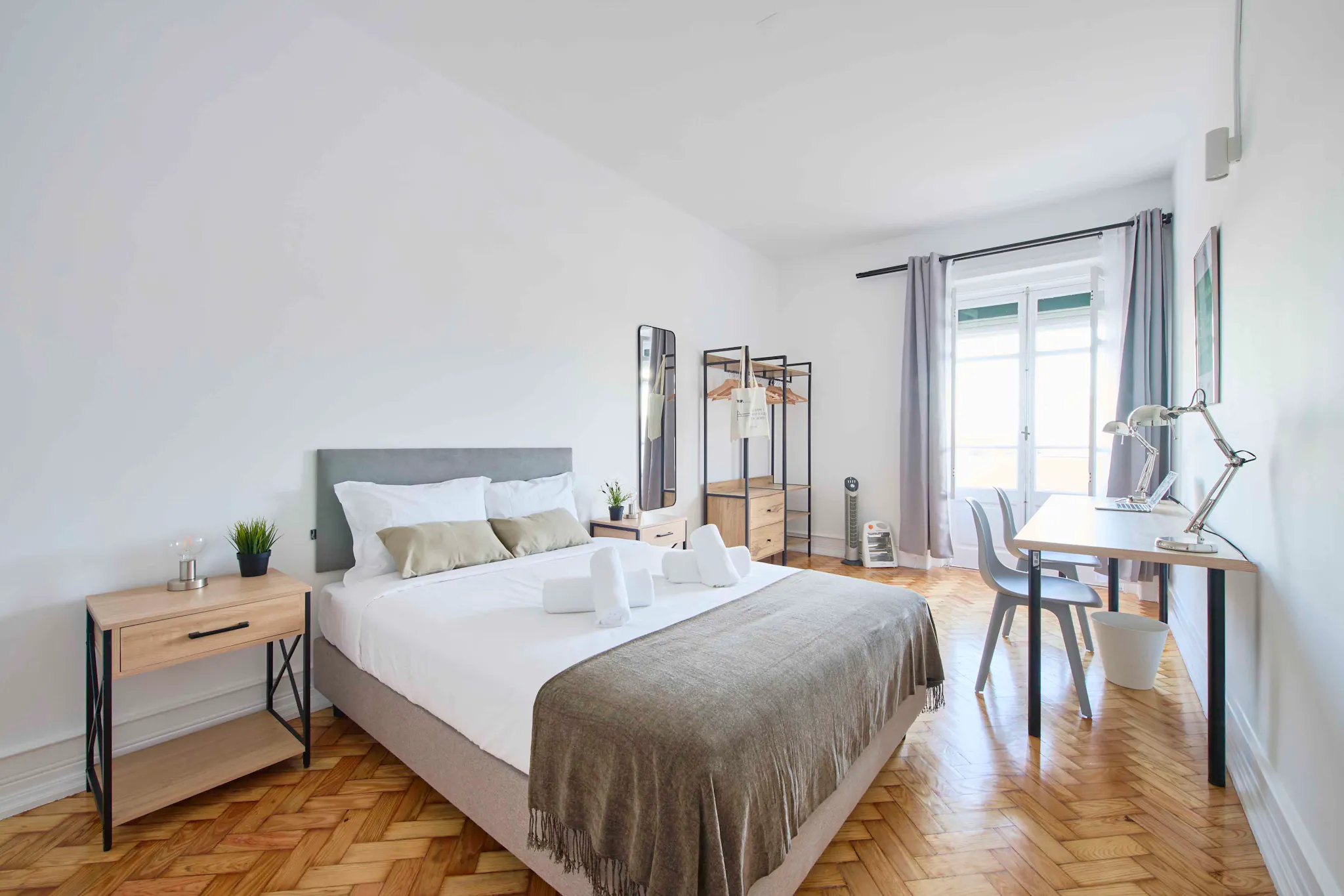 Avenida Álvares Cabral, Lisbon preview